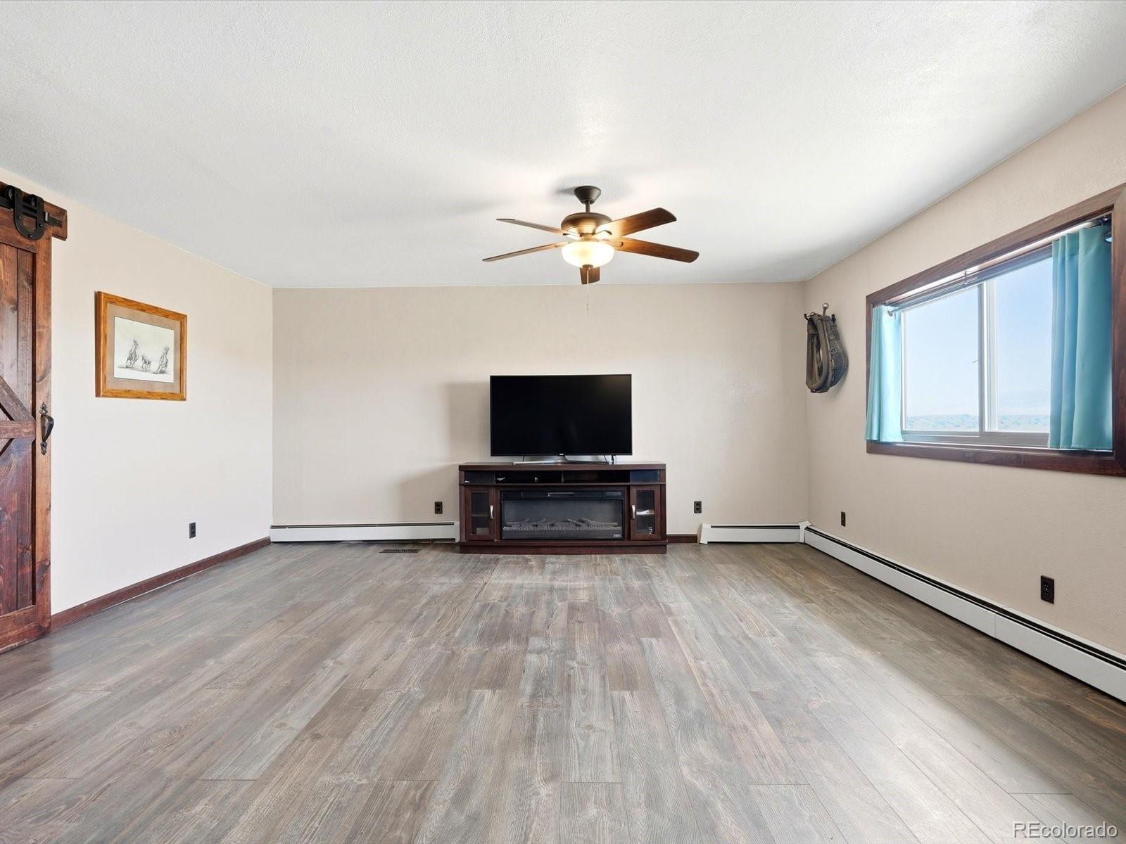 MLS Image #9 for 16903  county road 6 ,fort lupton, Colorado