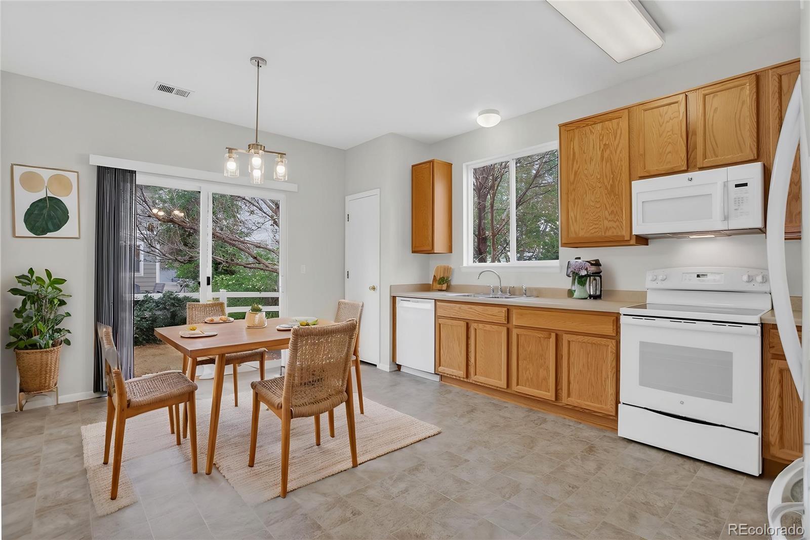 MLS Image #10 for 1201 s fultondale court,aurora, Colorado