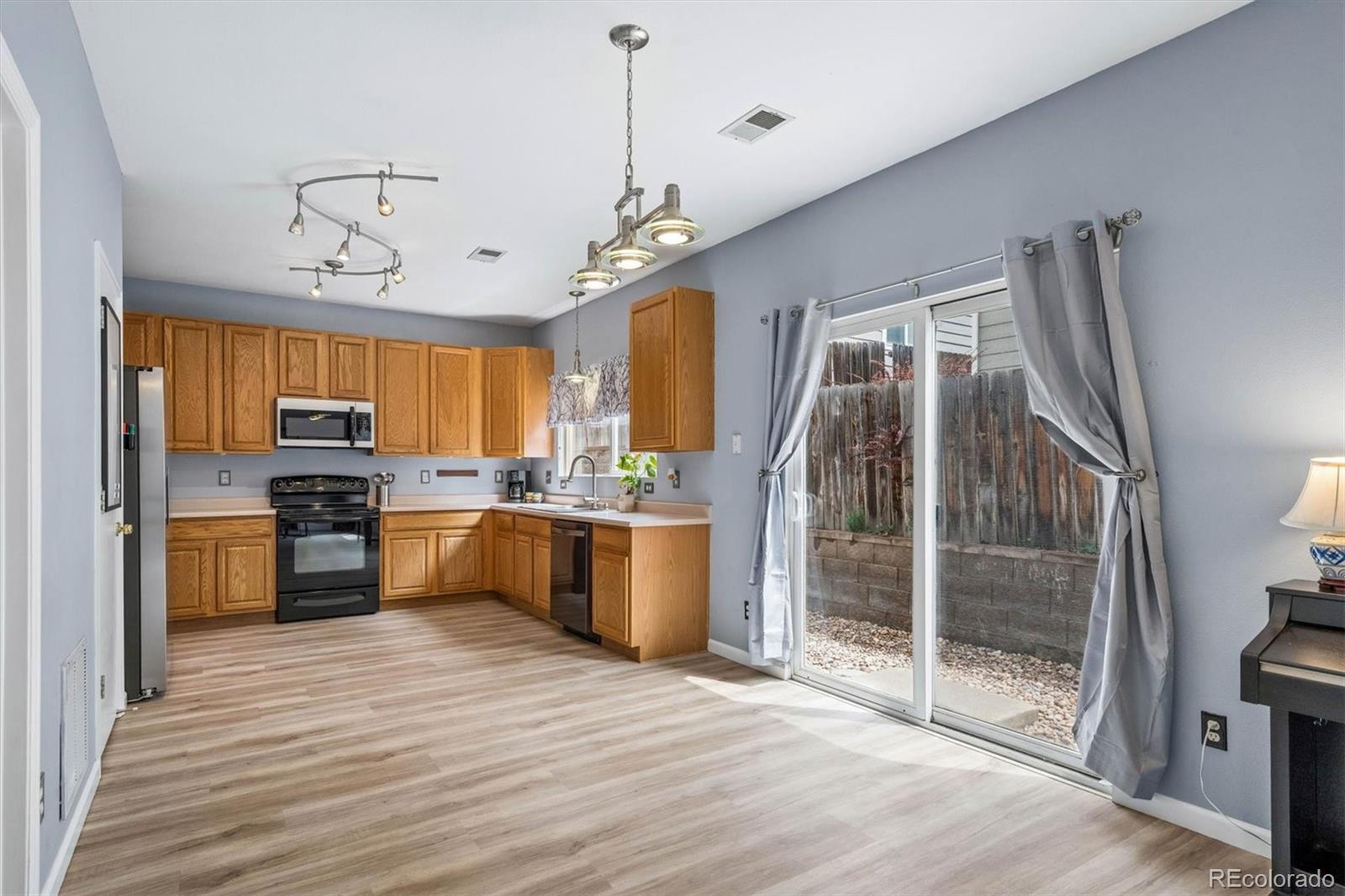 MLS Image #8 for 12440 s hollow creek court,parker, Colorado