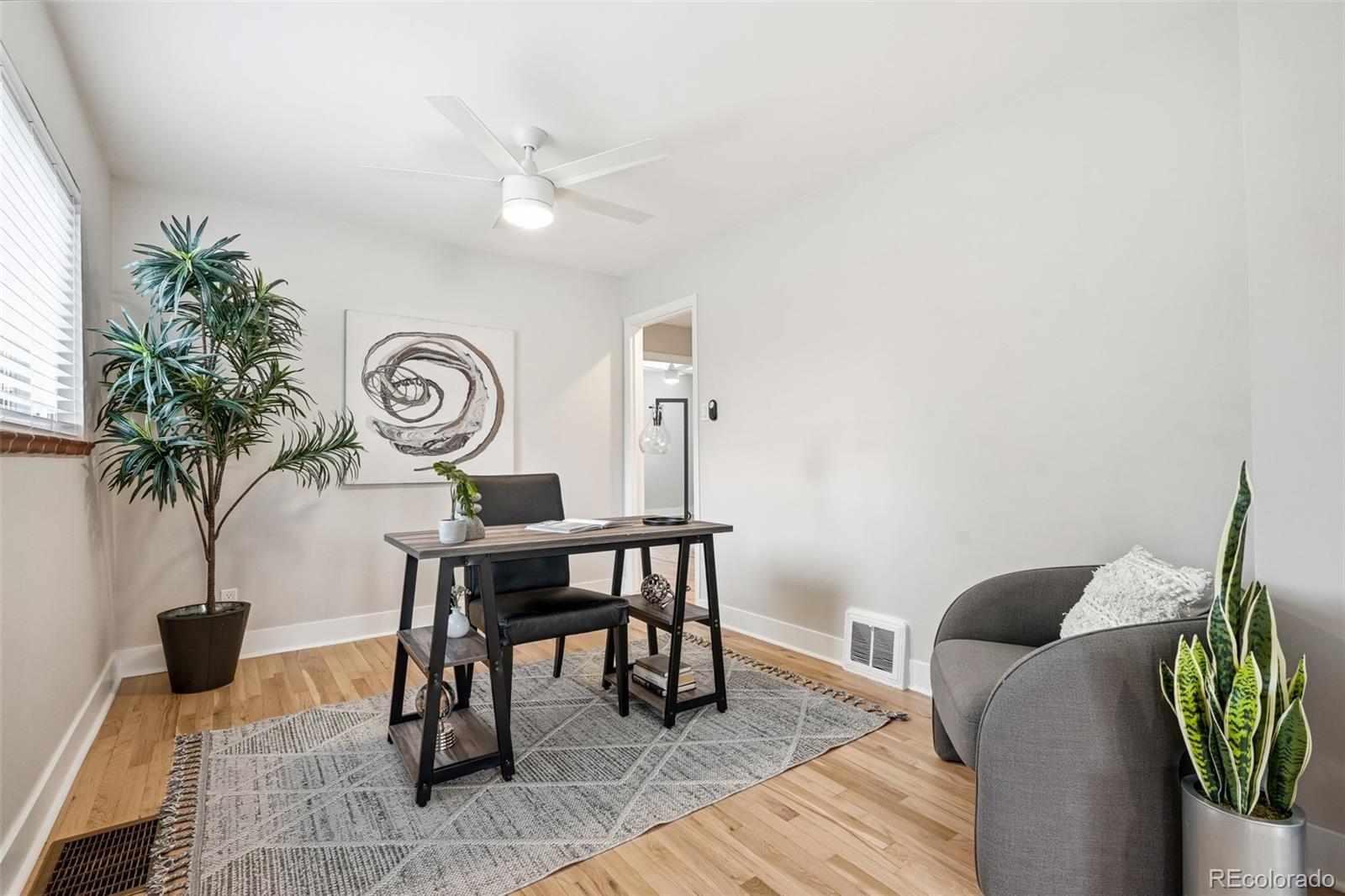 MLS Image #10 for 4676 e utah place,denver, Colorado