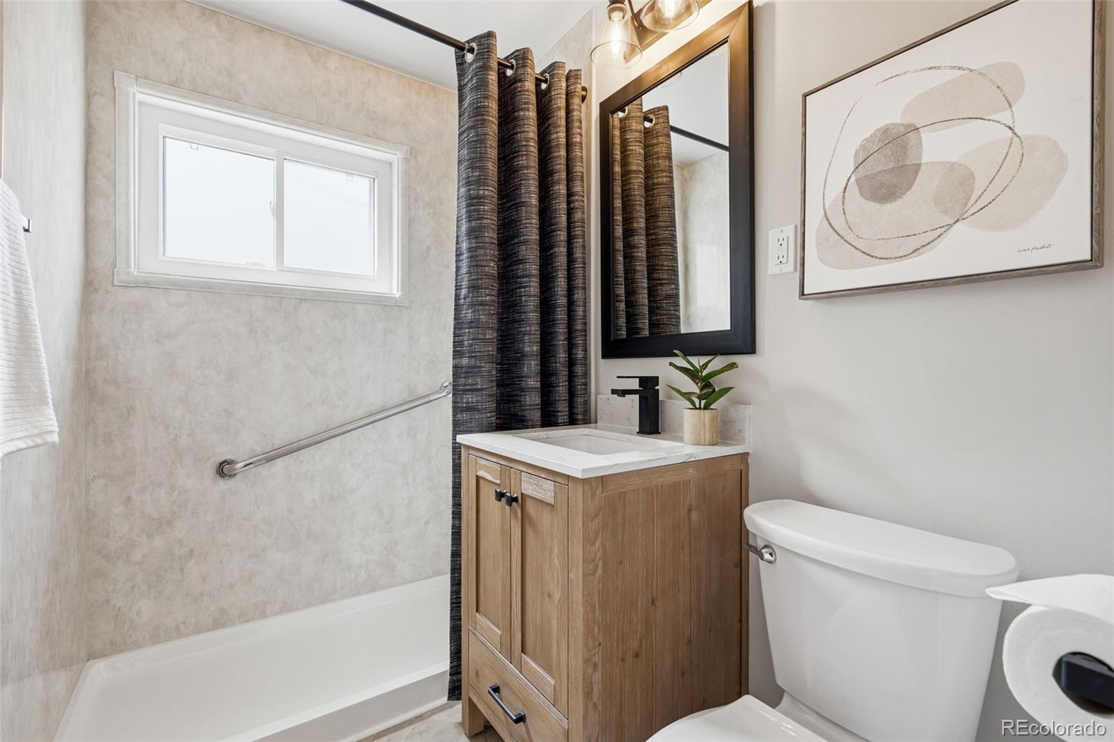 MLS Image #22 for 4676 e utah place,denver, Colorado