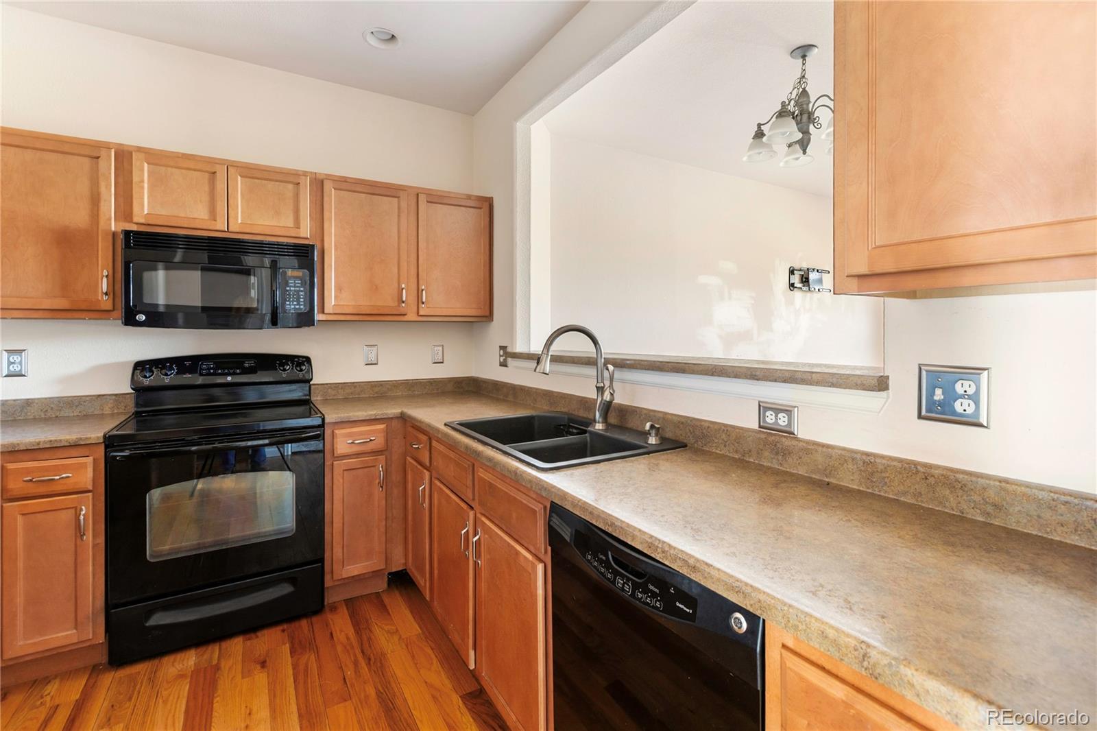 MLS Image #15 for 7309  sandy springs point,fountain, Colorado