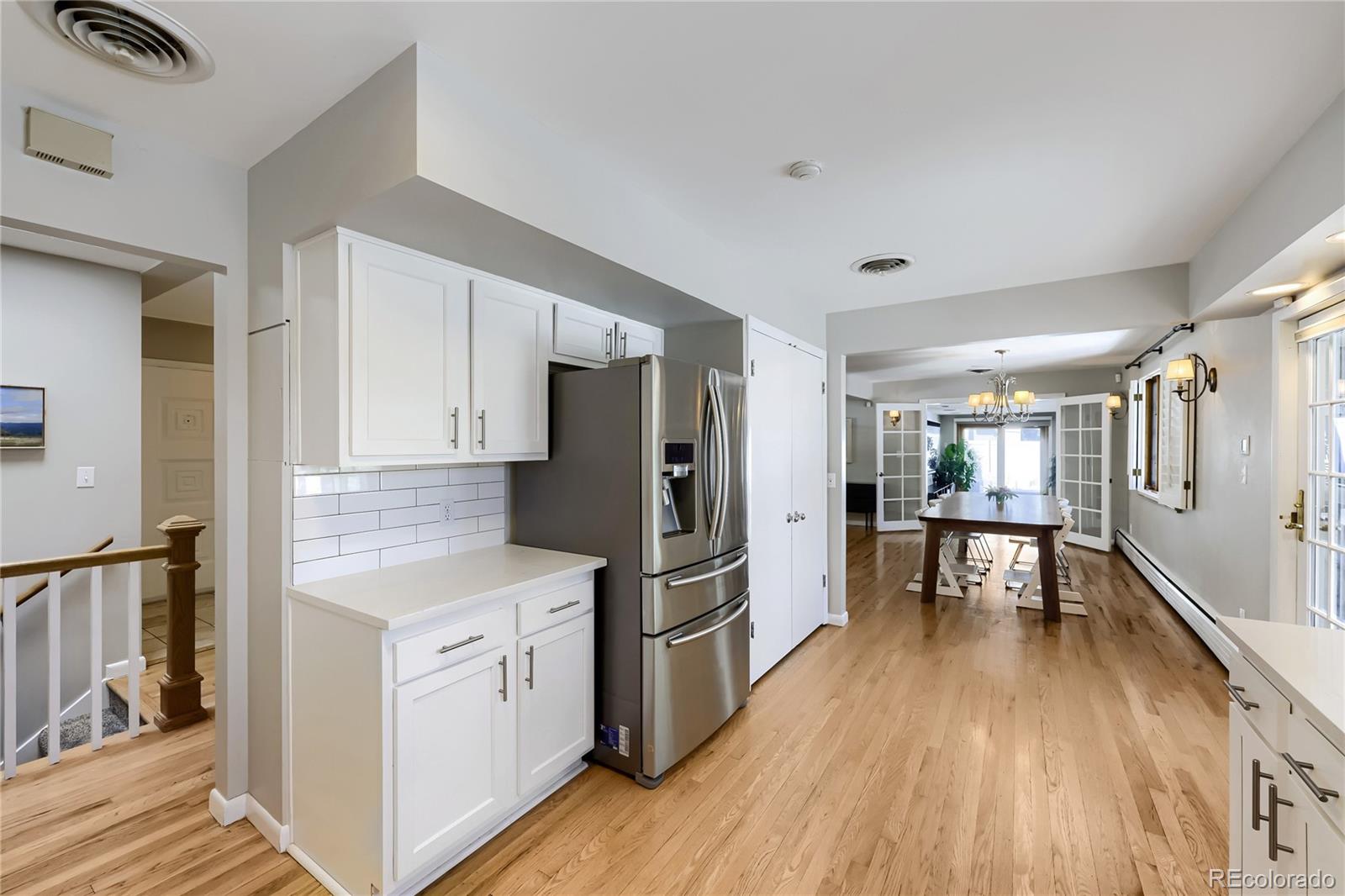 MLS Image #10 for 5425 e 3rd avenue,denver, Colorado