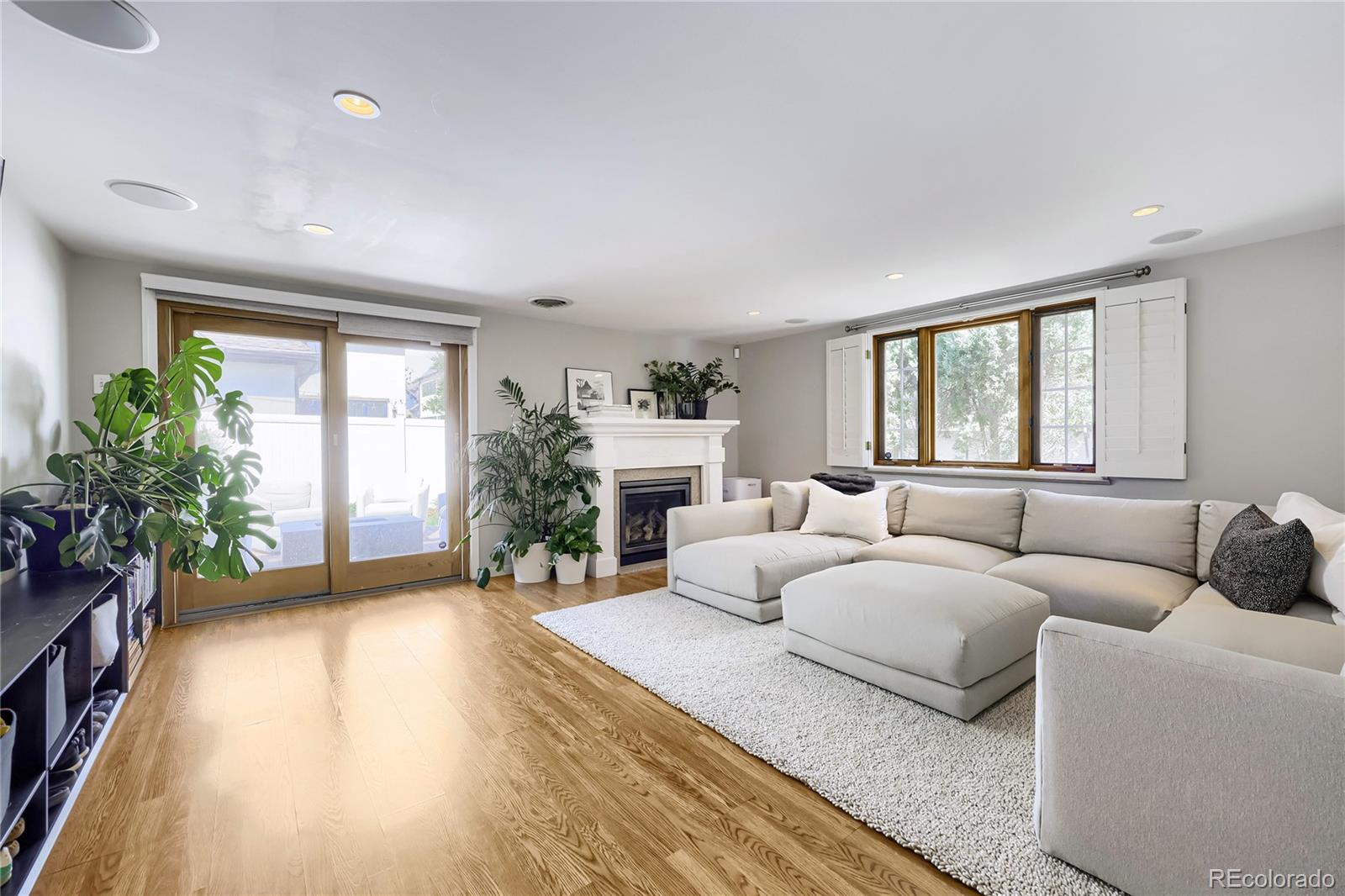 MLS Image #12 for 5425 e 3rd avenue,denver, Colorado