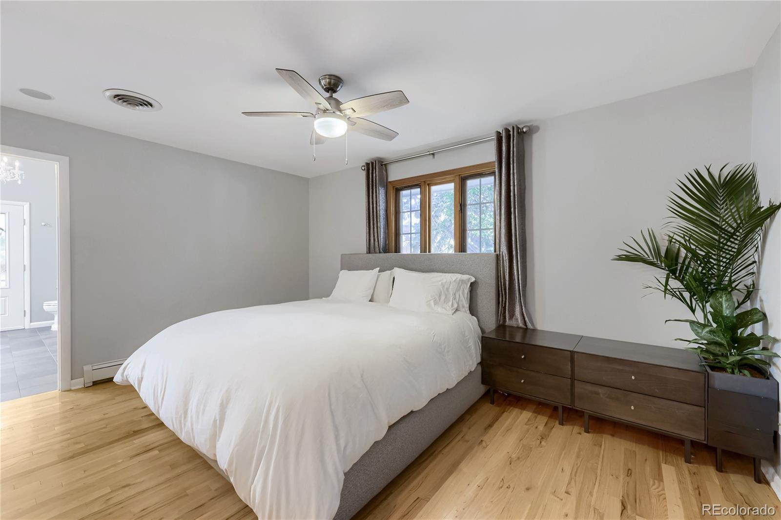 MLS Image #21 for 5425 e 3rd avenue,denver, Colorado