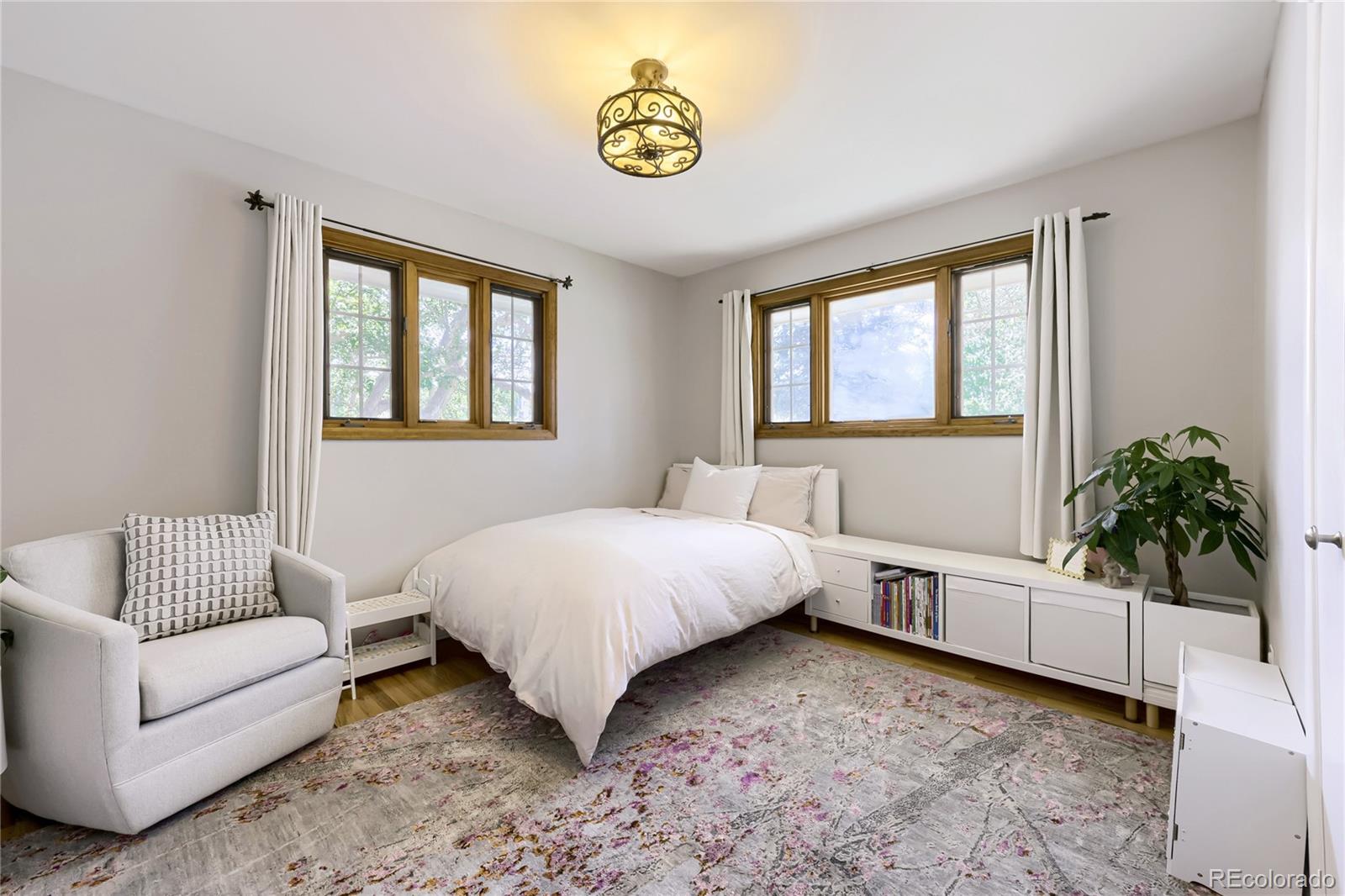 MLS Image #29 for 5425 e 3rd avenue,denver, Colorado