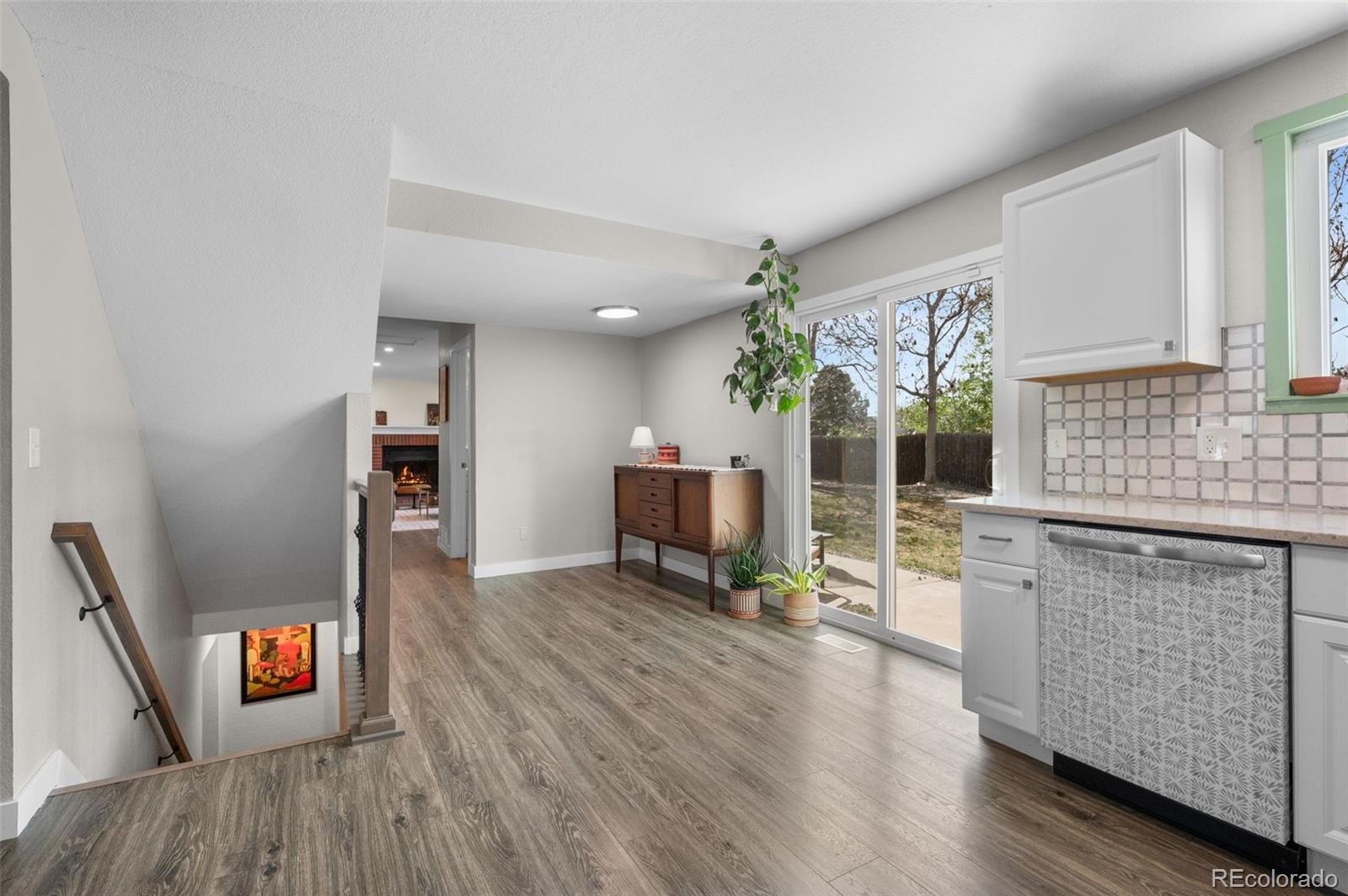 MLS Image #10 for 15083 e 43rd avenue,denver, Colorado