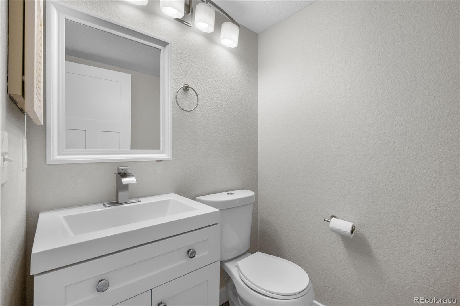 MLS Image #25 for 15083 e 43rd avenue,denver, Colorado