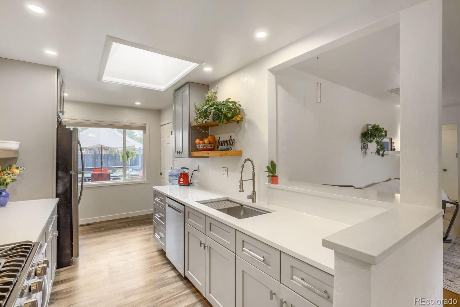 MLS Image #5 for 2089 s raleigh street,denver, Colorado