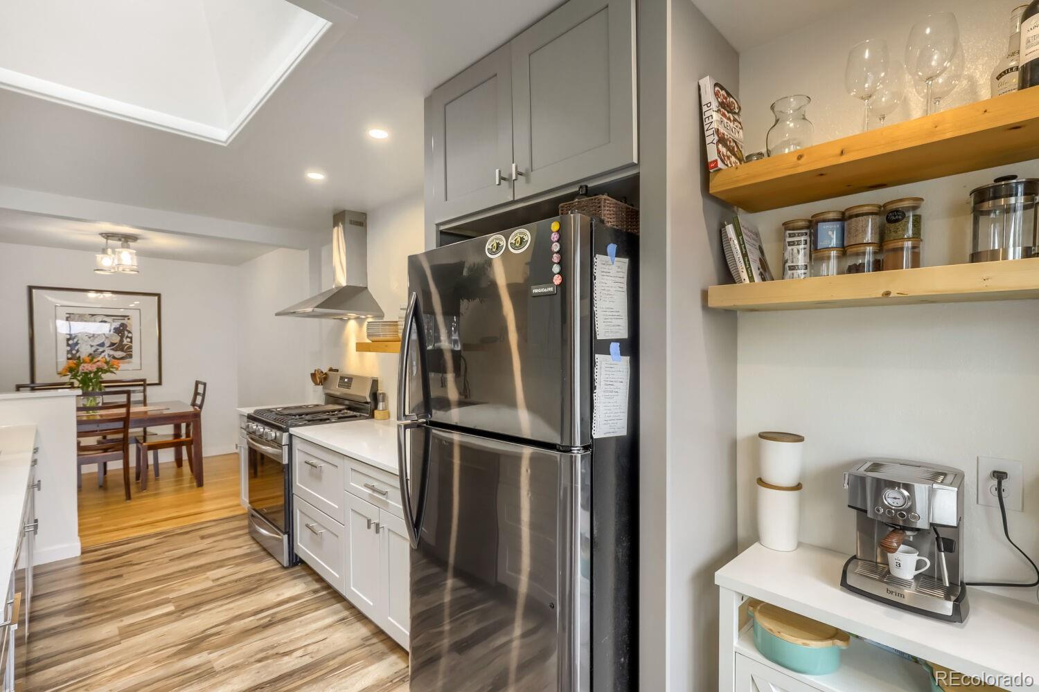 MLS Image #7 for 2089 s raleigh street,denver, Colorado