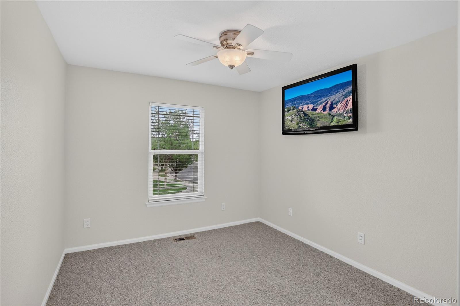 MLS Image #31 for 17490 e 104th place,commerce city, Colorado