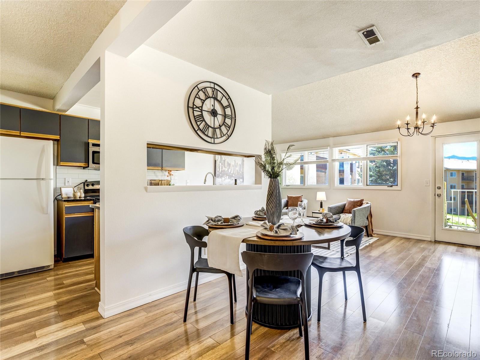 MLS Image #15 for 518  observatory drive,colorado springs, Colorado