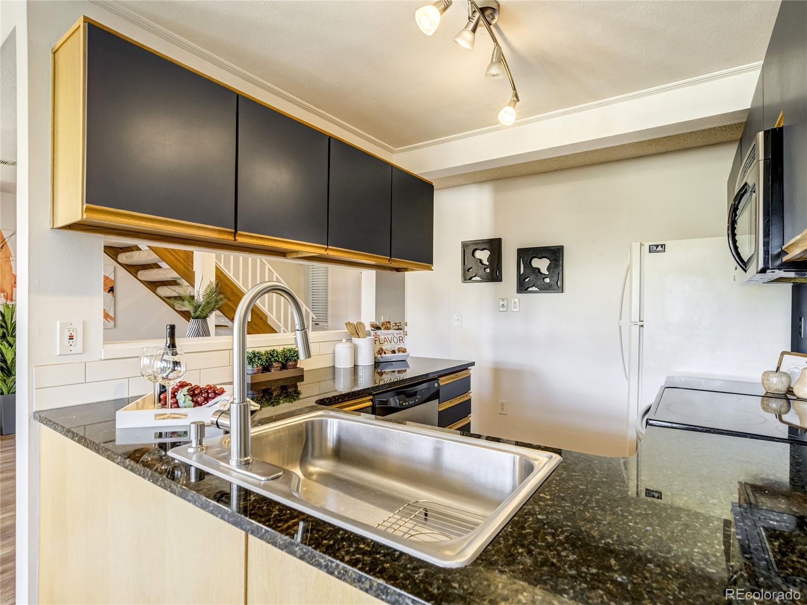 MLS Image #24 for 518  observatory drive,colorado springs, Colorado