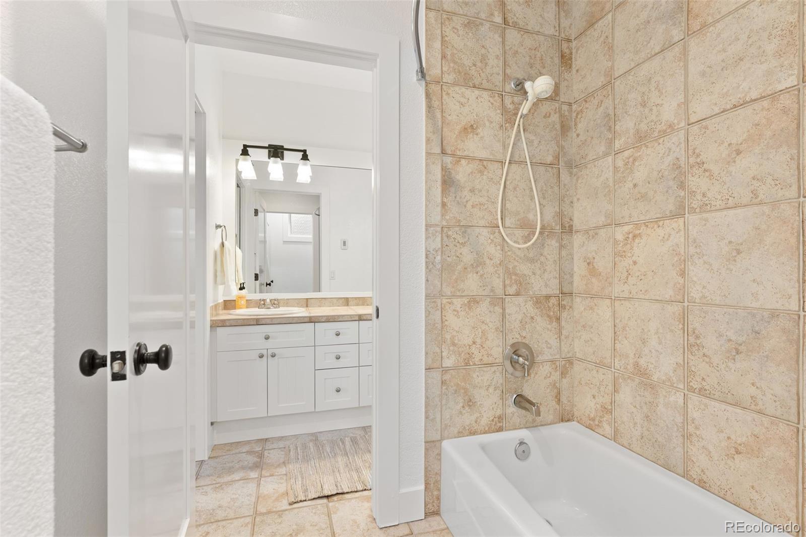 MLS Image #40 for 1245  havenwood way,castle pines, Colorado