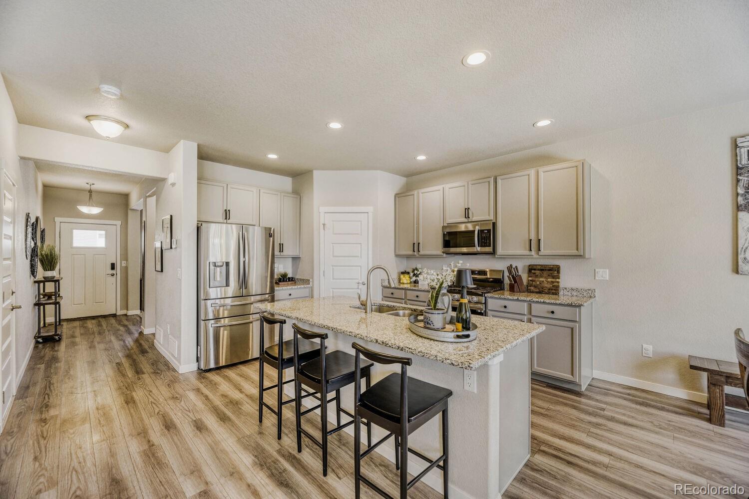 MLS Image #4 for 291  sabin way,lochbuie, Colorado