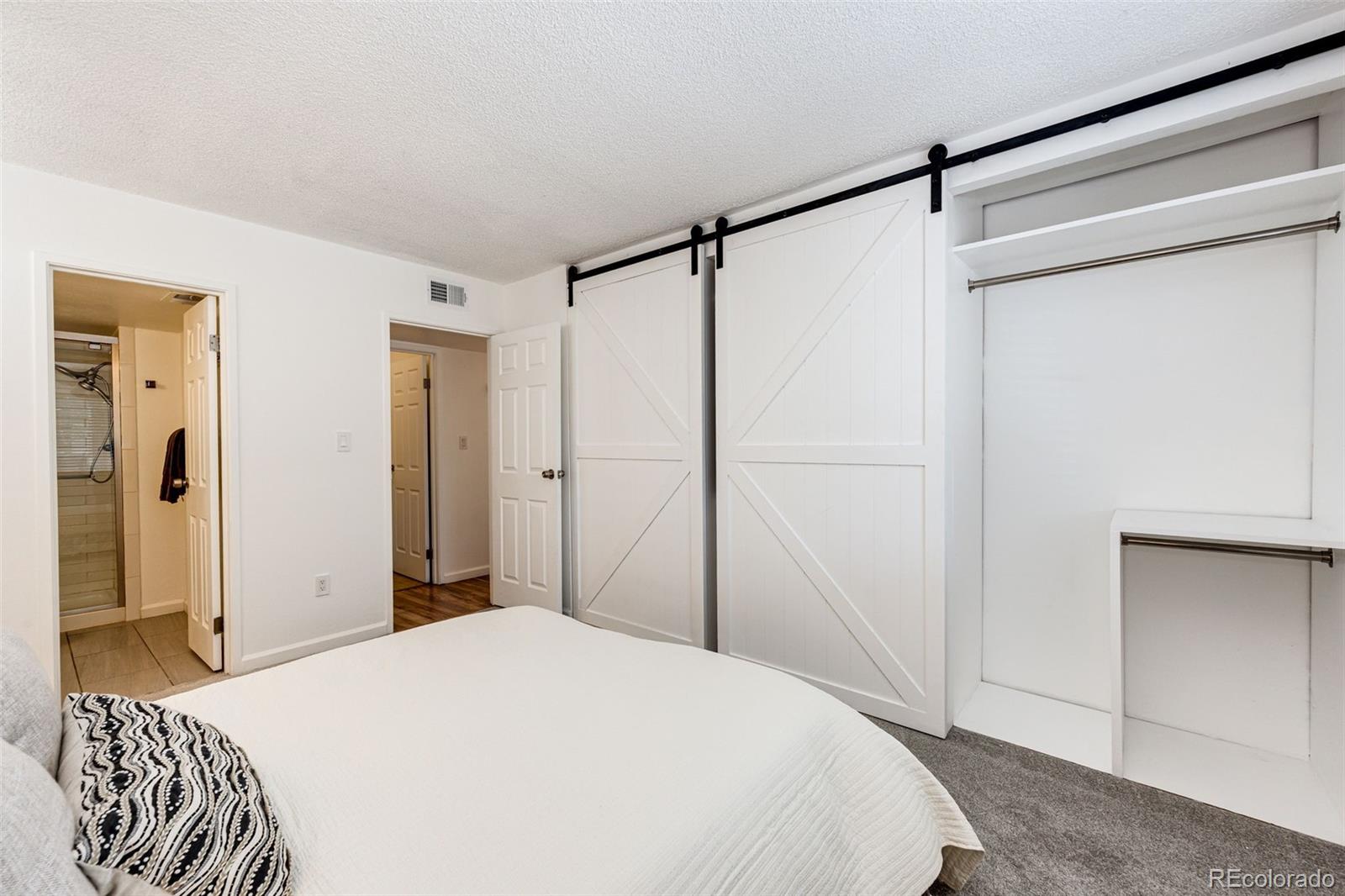MLS Image #16 for 4400 s quebec street,denver, Colorado
