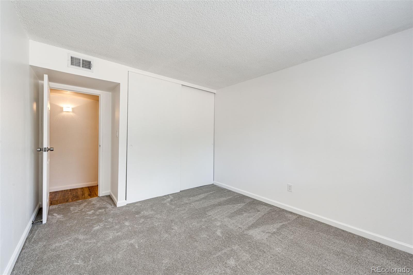 MLS Image #9 for 4400 s quebec street,denver, Colorado