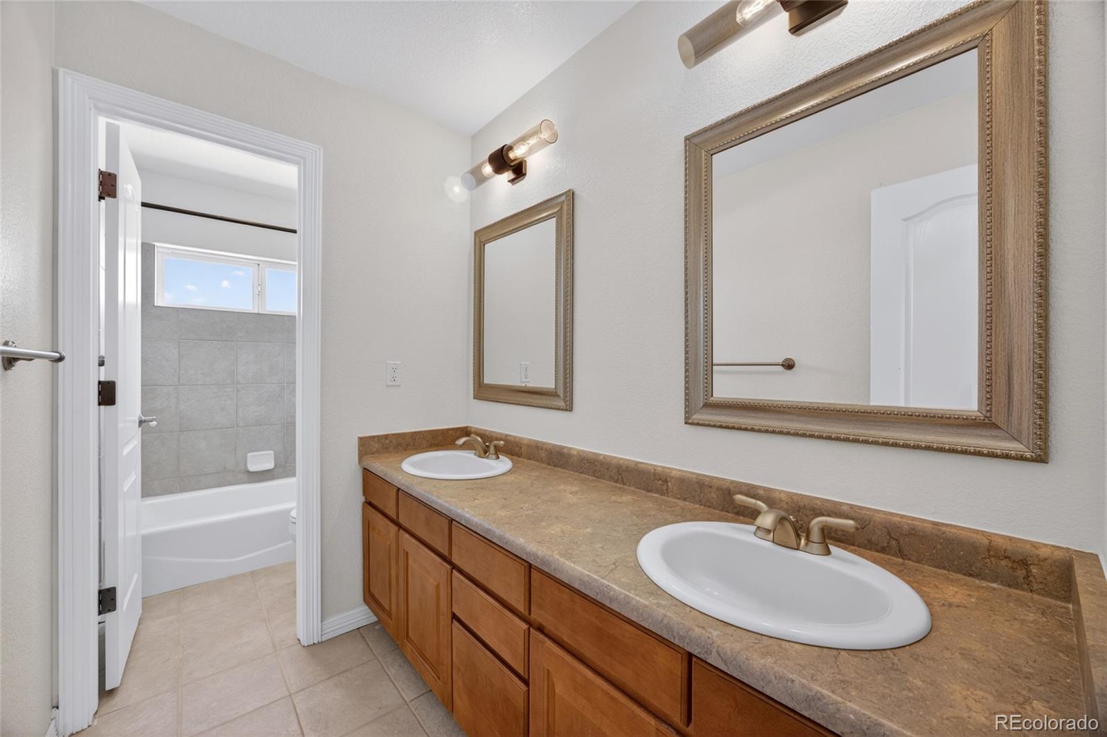 MLS Image #22 for 3551 s lookout hill street,watkins, Colorado