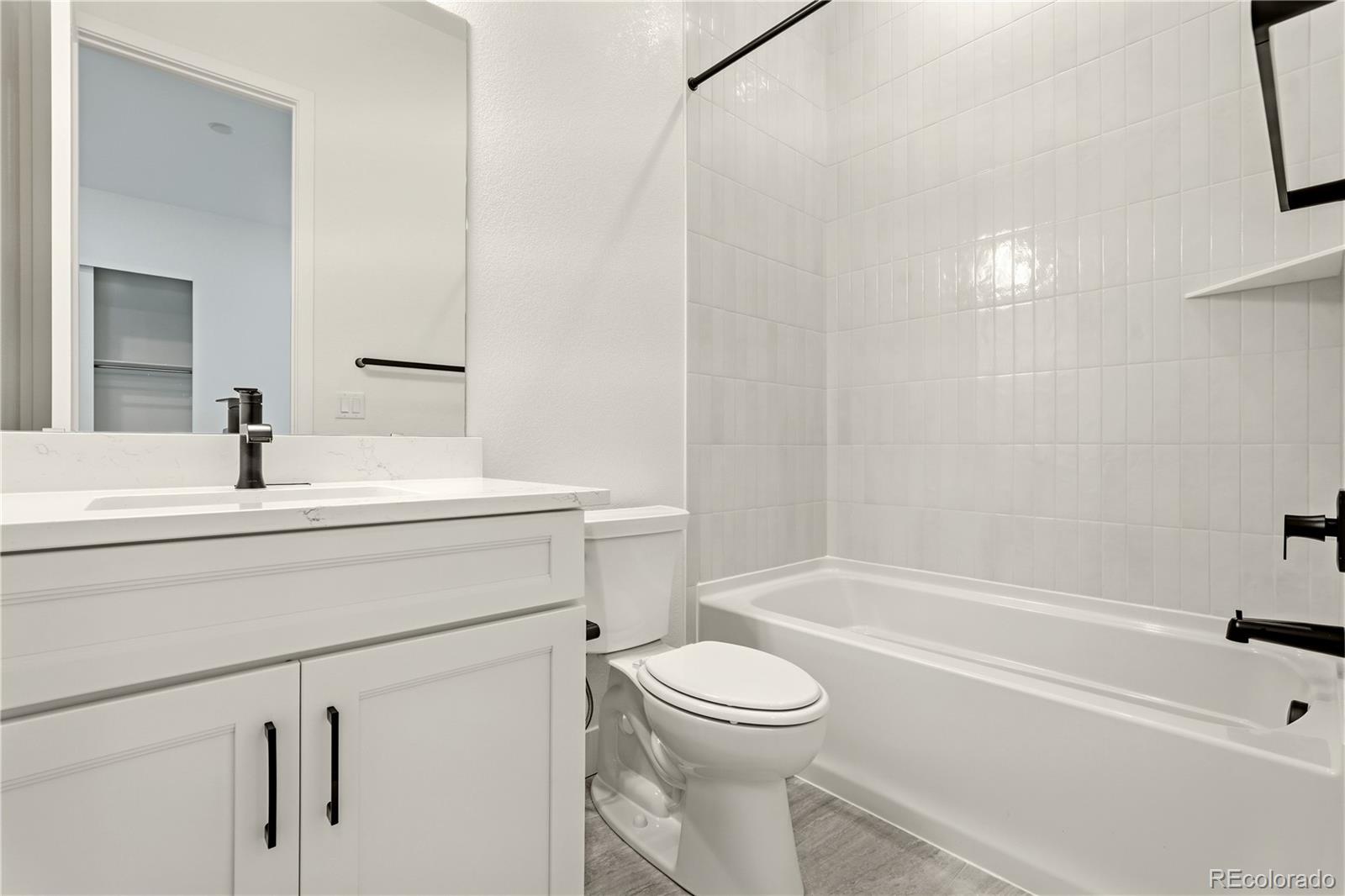 MLS Image #12 for 11184  amber light trail,littleton, Colorado