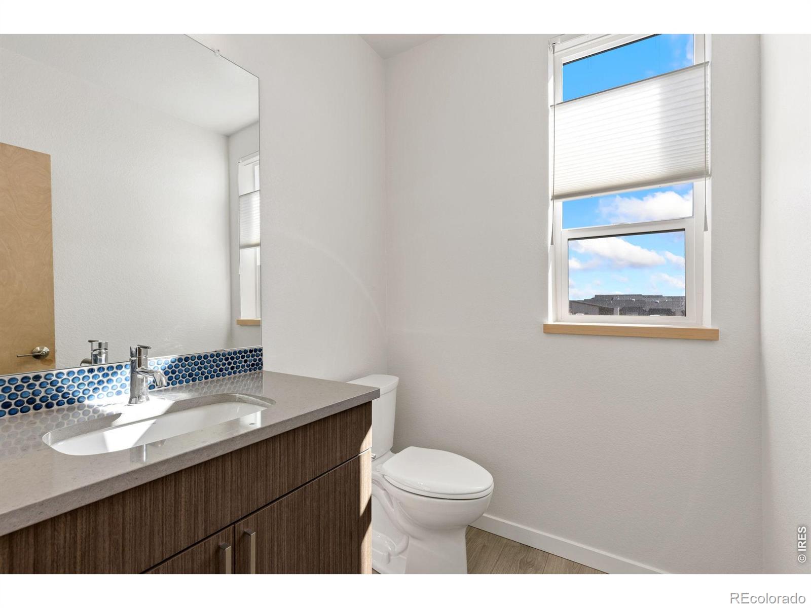 MLS Image #7 for 737  kubat lane,longmont, Colorado