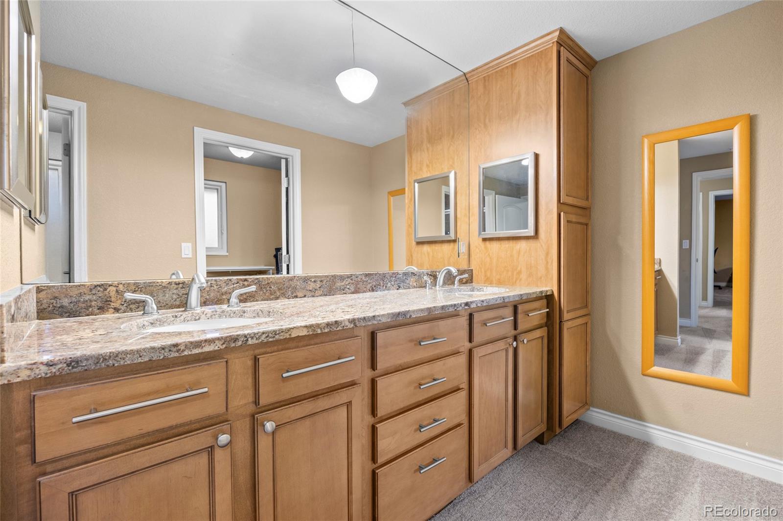 MLS Image #24 for 10866 e berry avenue,englewood, Colorado