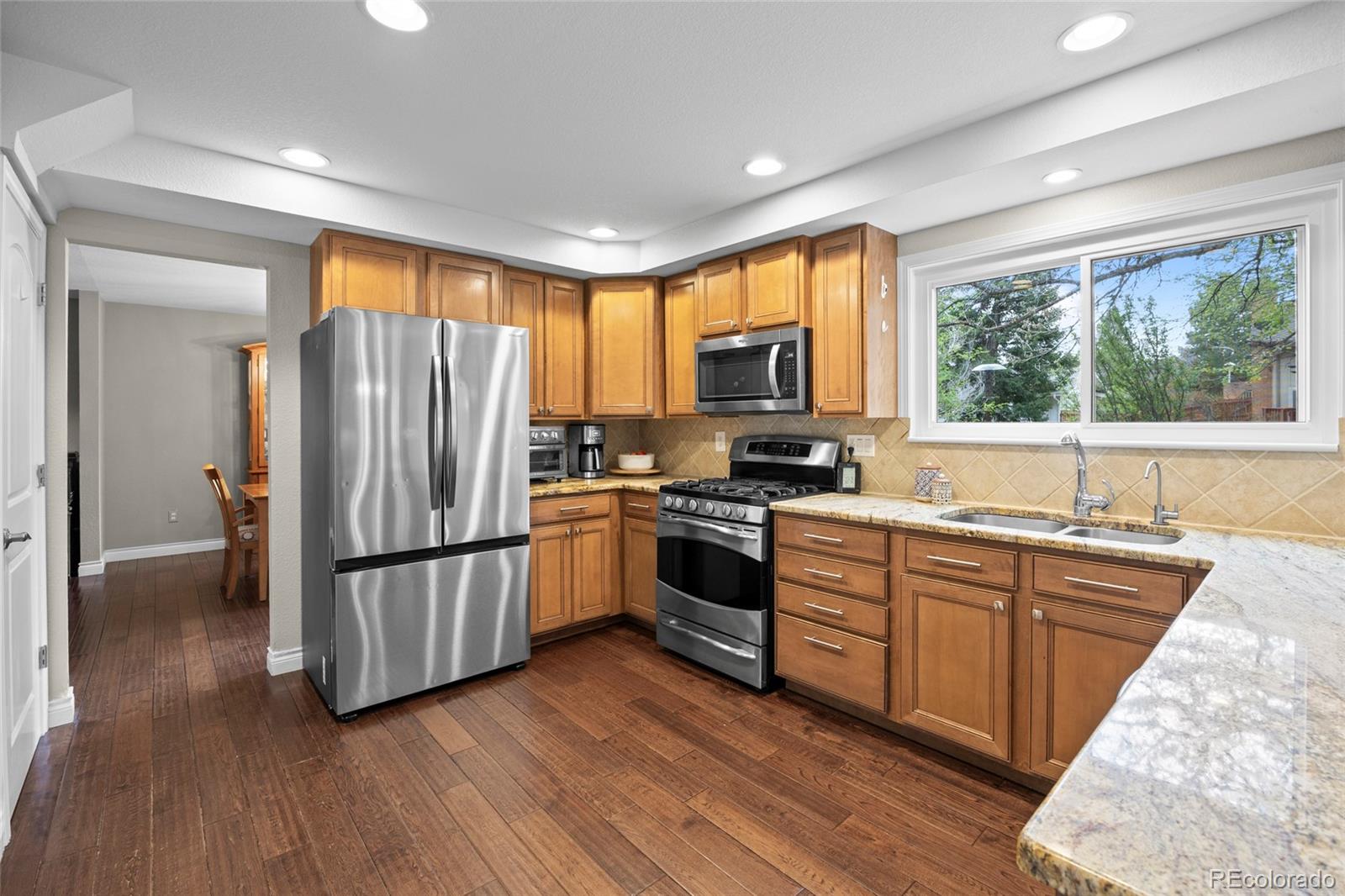 MLS Image #9 for 10866 e berry avenue,englewood, Colorado