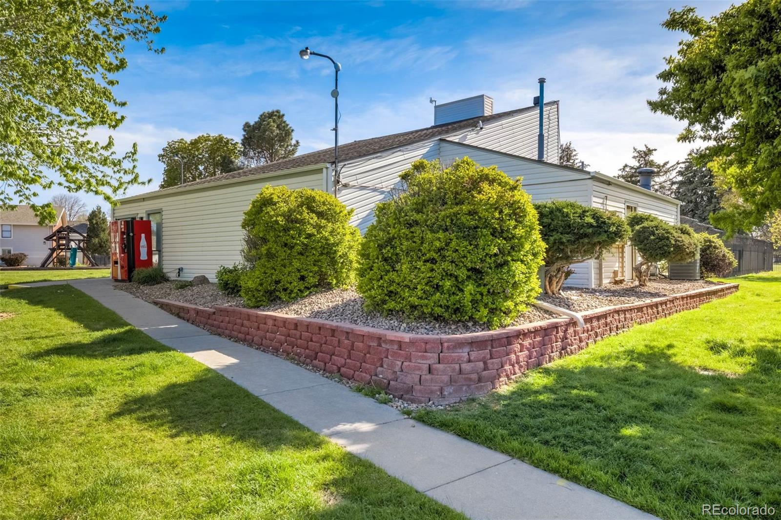 MLS Image #49 for 10150 e virginia avenue 19-208,denver, Colorado