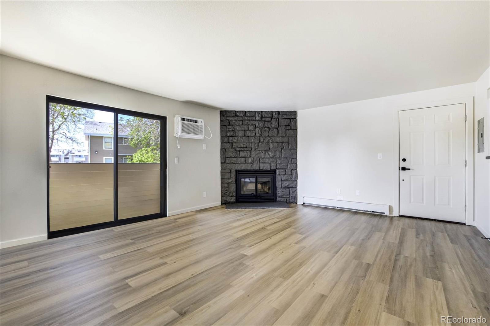MLS Image #5 for 10150 e virginia avenue 19-208,denver, Colorado