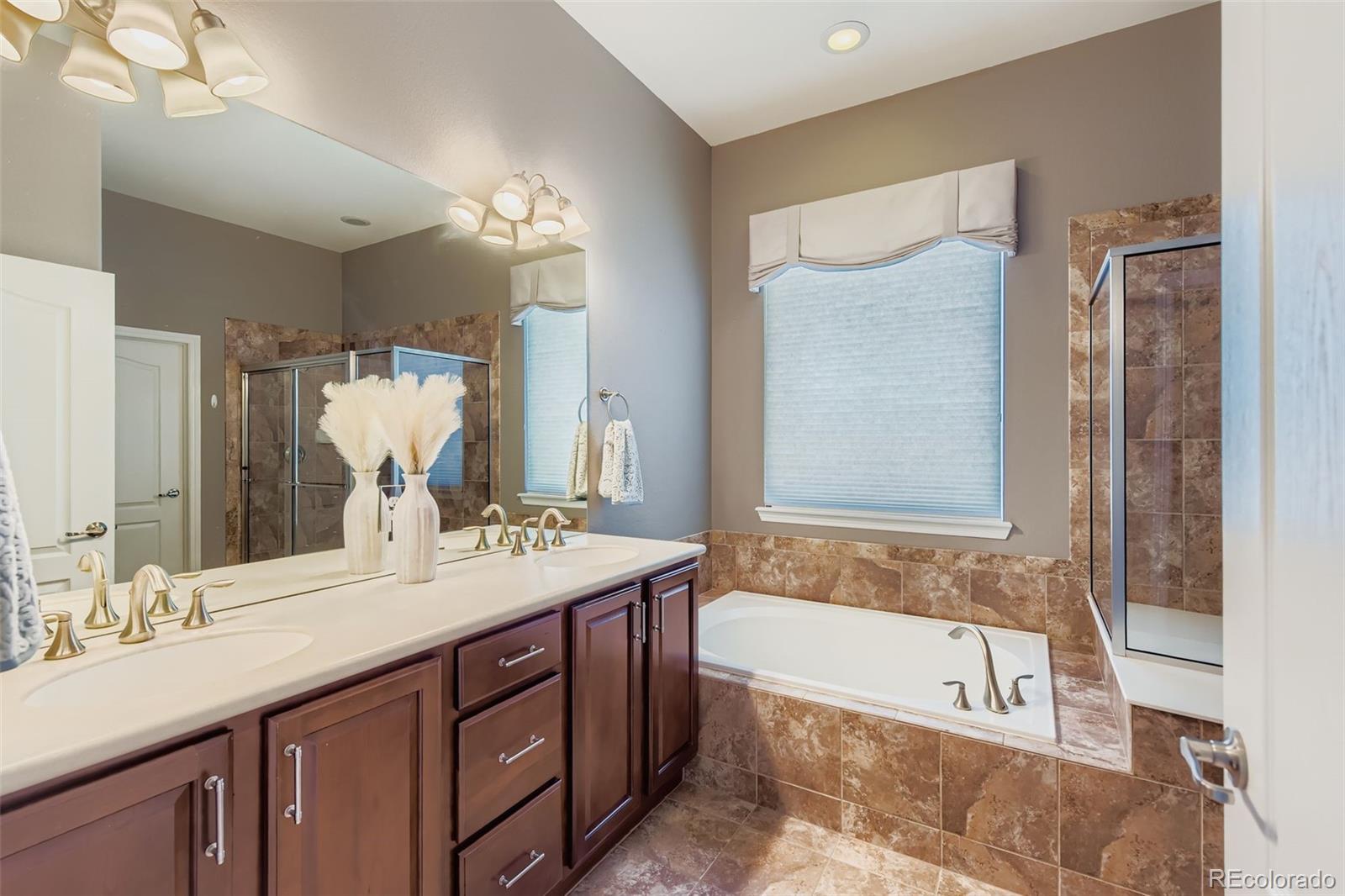 MLS Image #12 for 8265 s country club parkway,aurora, Colorado