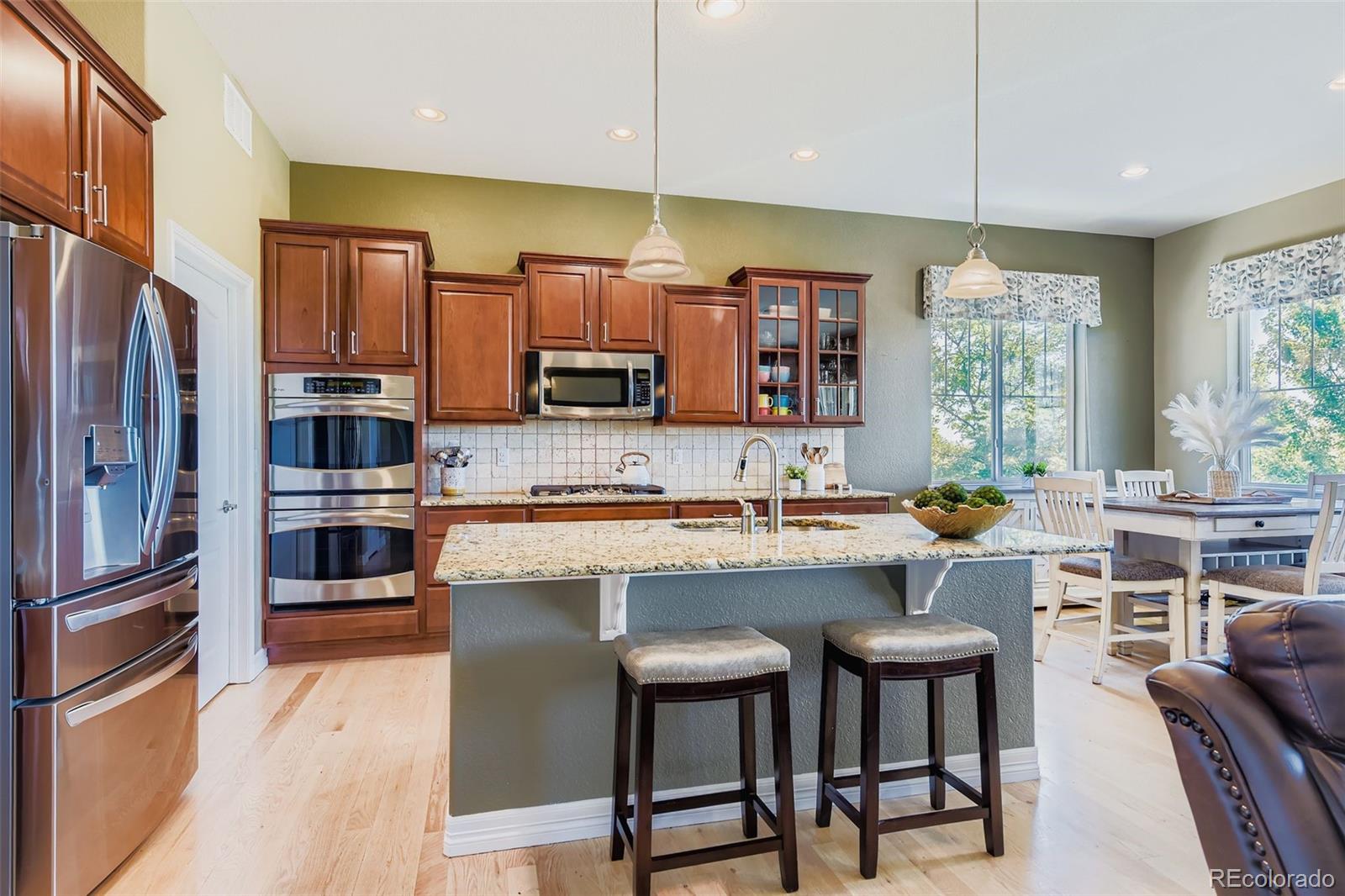 MLS Image #3 for 8265 s country club parkway,aurora, Colorado