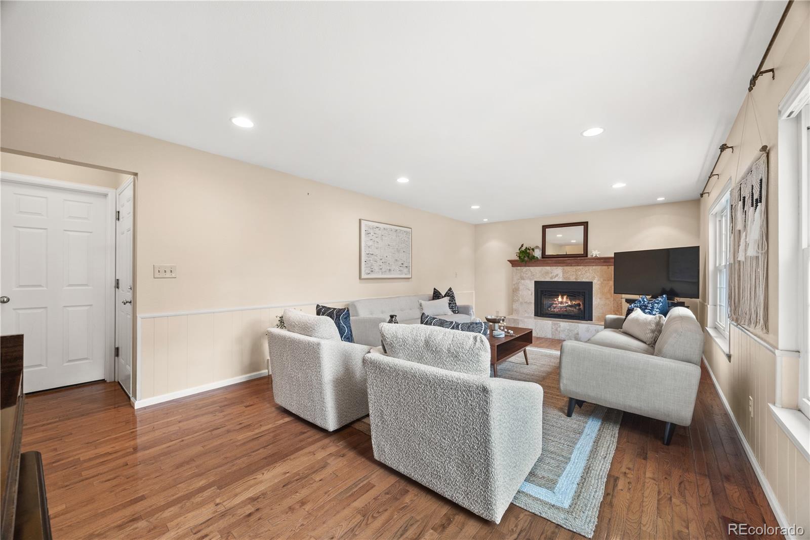 MLS Image #15 for 7409 s newport way,centennial, Colorado
