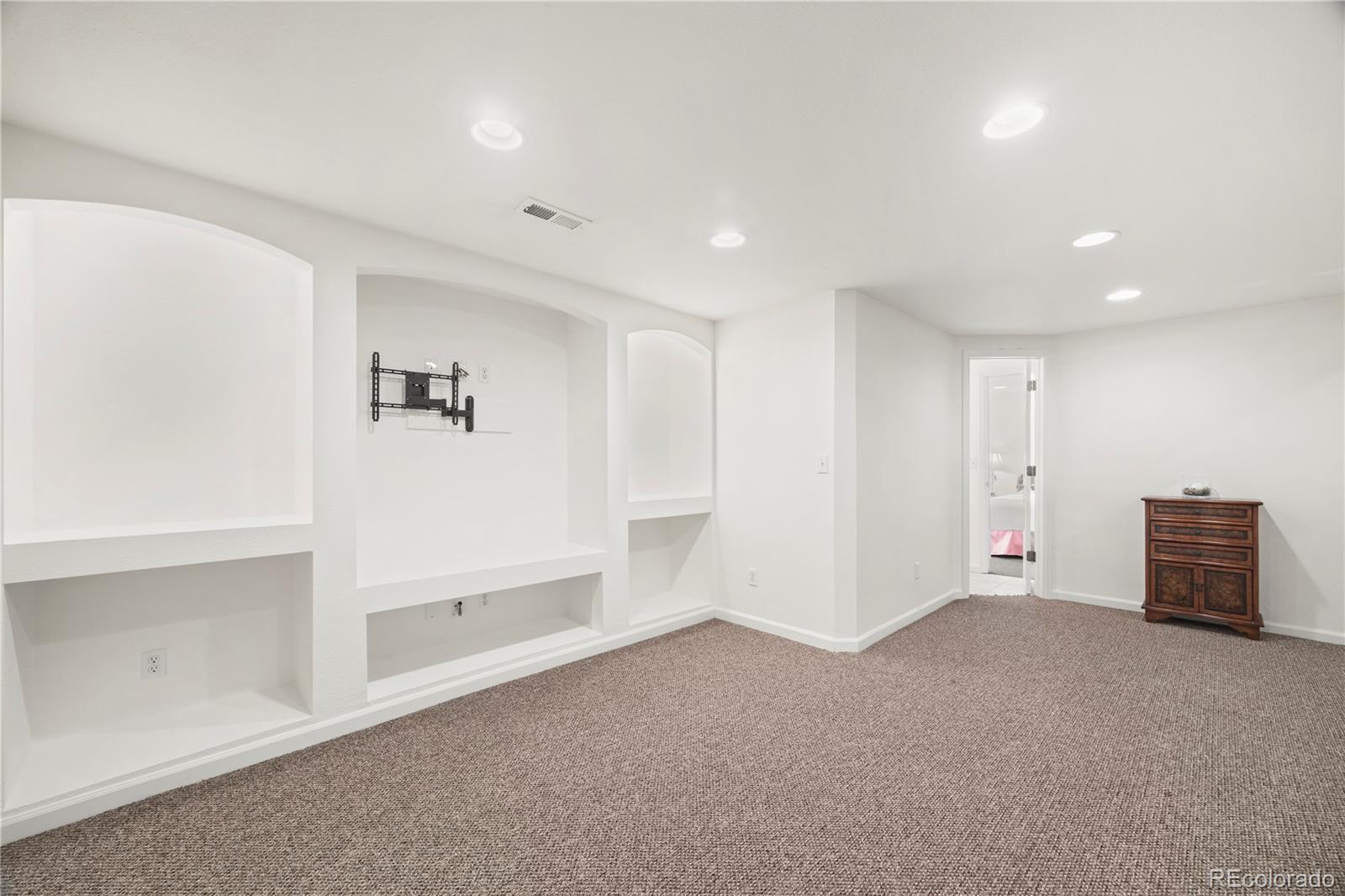 MLS Image #36 for 7409 s newport way,centennial, Colorado