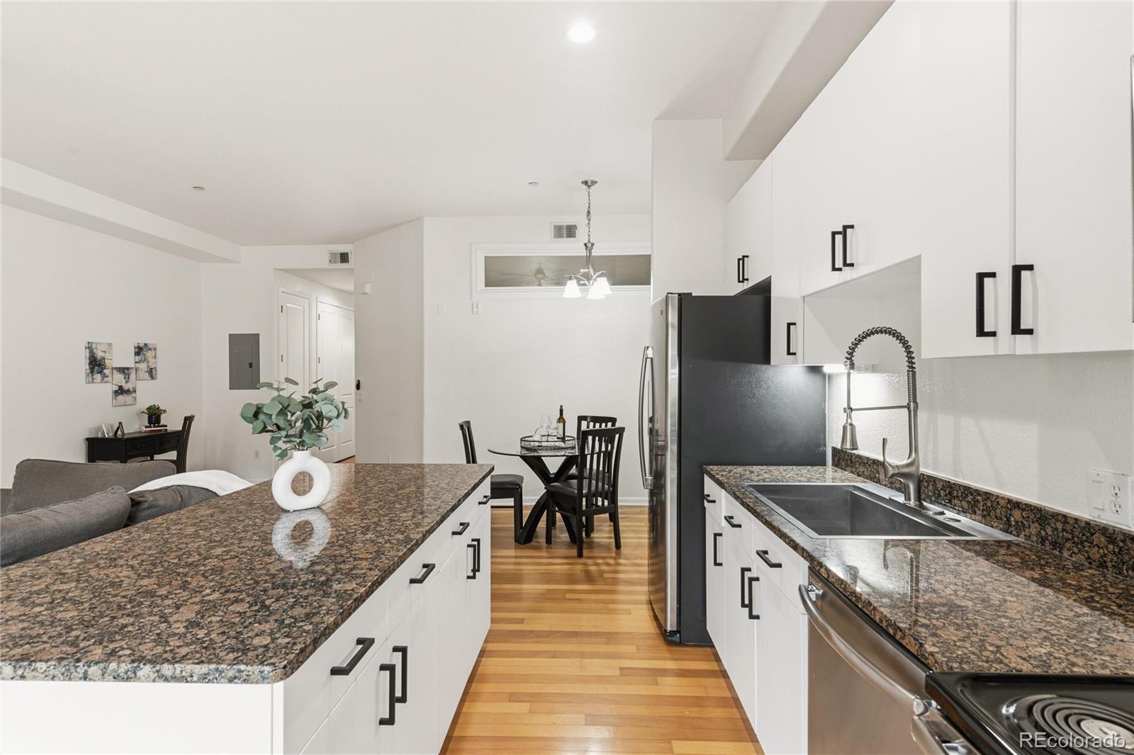 MLS Image #11 for 2100 n humboldt street 107,denver, Colorado