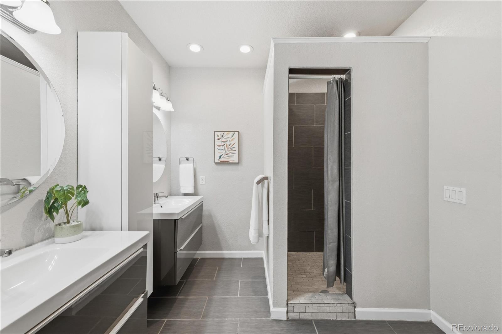 MLS Image #17 for 2100 n humboldt street 107,denver, Colorado