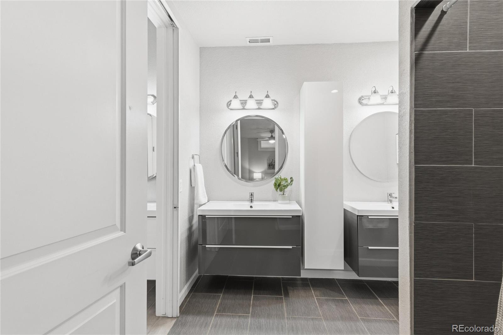 MLS Image #18 for 2100 n humboldt street 107,denver, Colorado