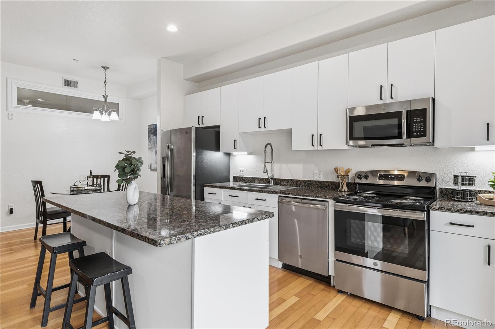 MLS Image #6 for 2100 n humboldt street 107,denver, Colorado