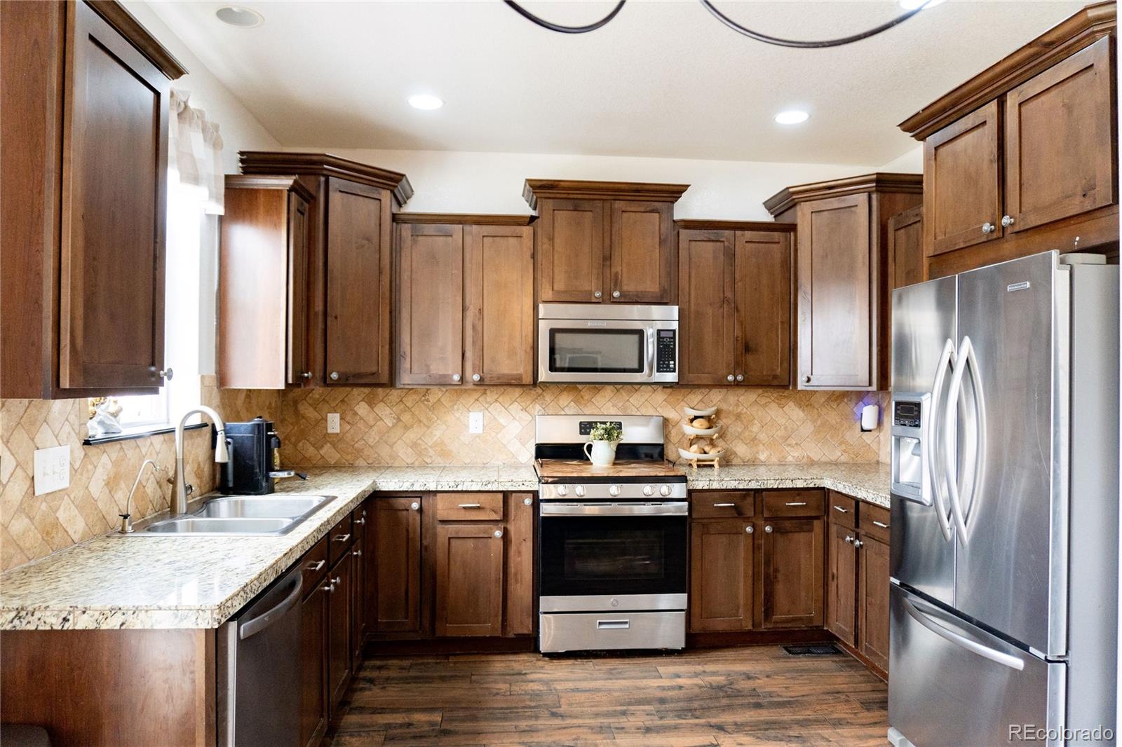 MLS Image #7 for 12713 e 105th place,commerce city, Colorado