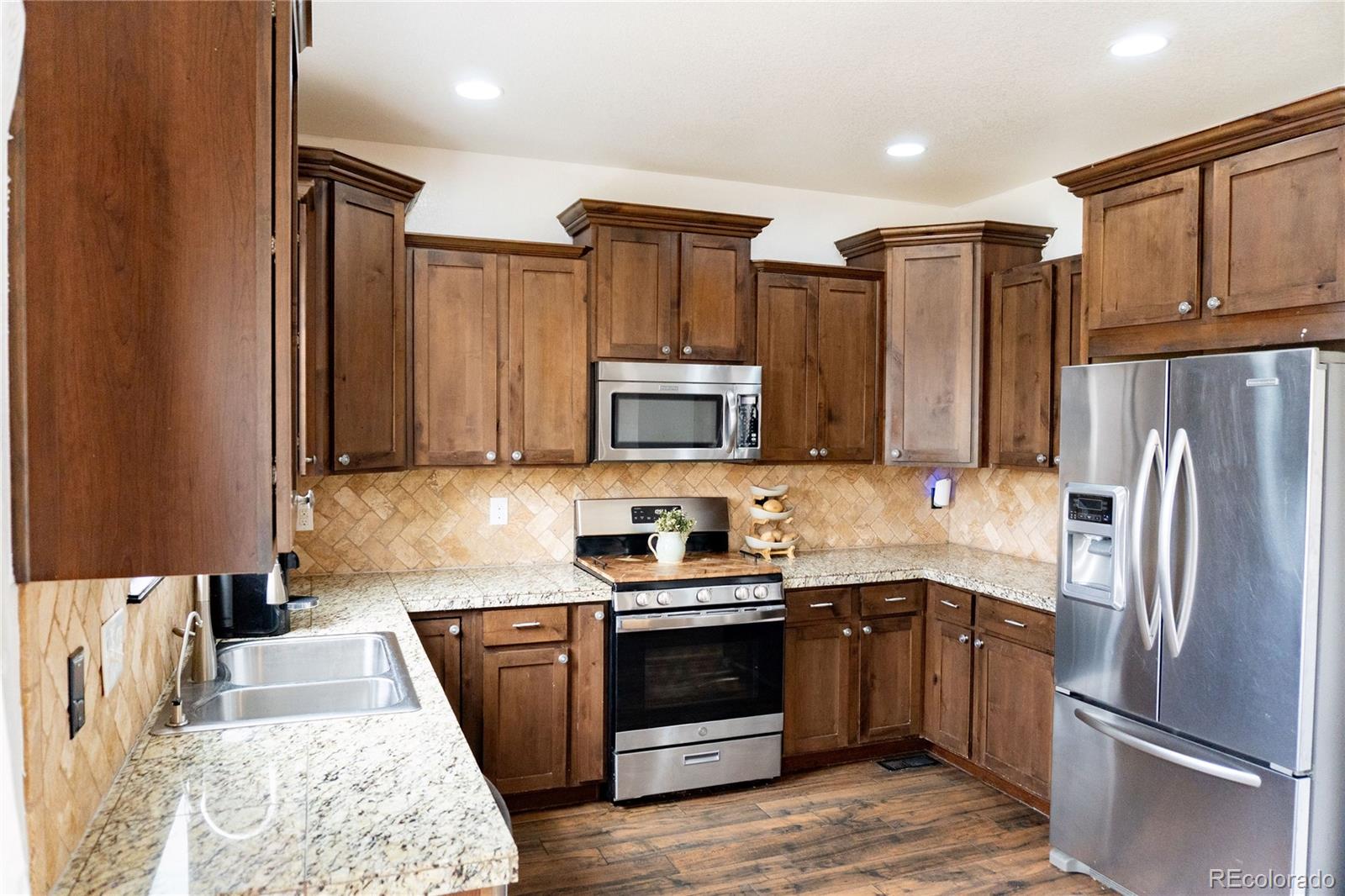 MLS Image #8 for 12713 e 105th place,commerce city, Colorado