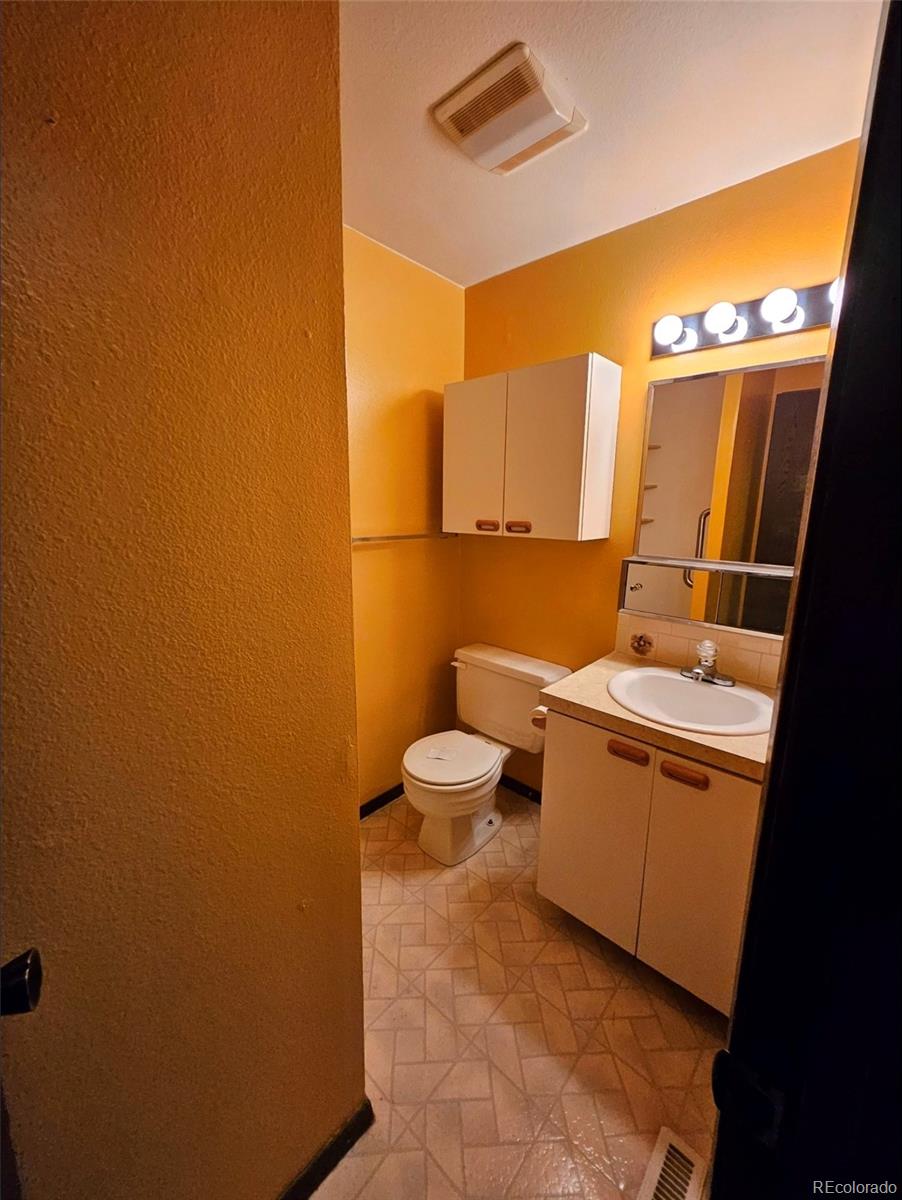 MLS Image #3 for 1431  fleta court,loveland, Colorado