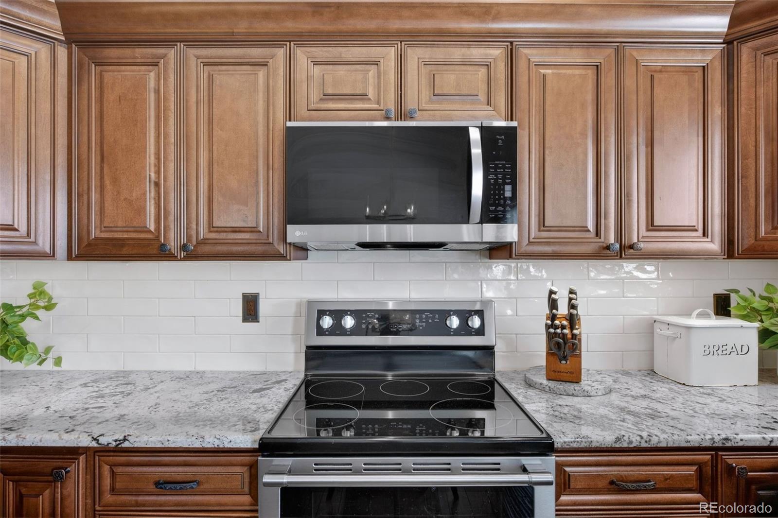 MLS Image #10 for 6734  amherst court,highlands ranch, Colorado