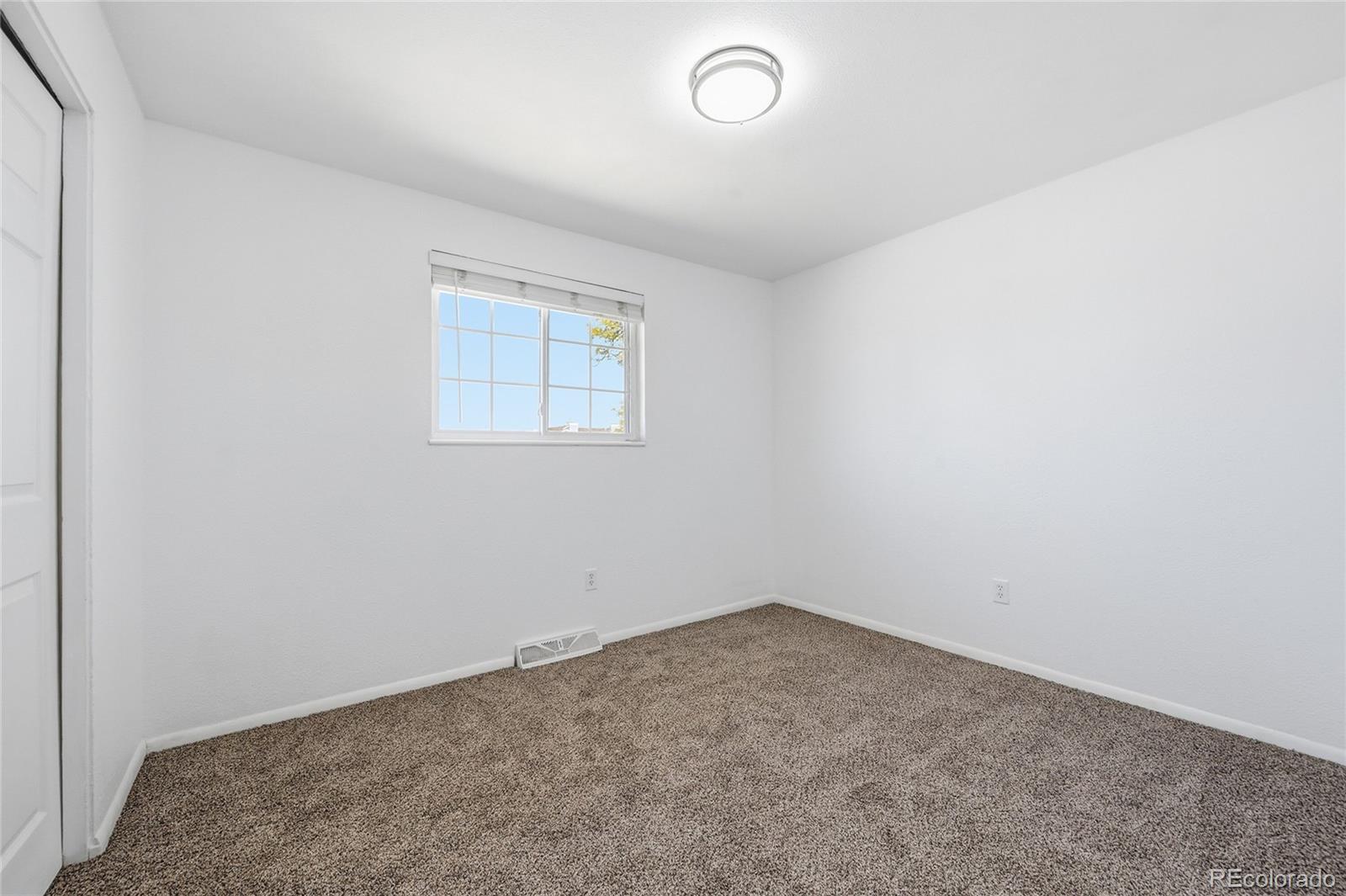 MLS Image #19 for 3704 e 88th circle,denver, Colorado