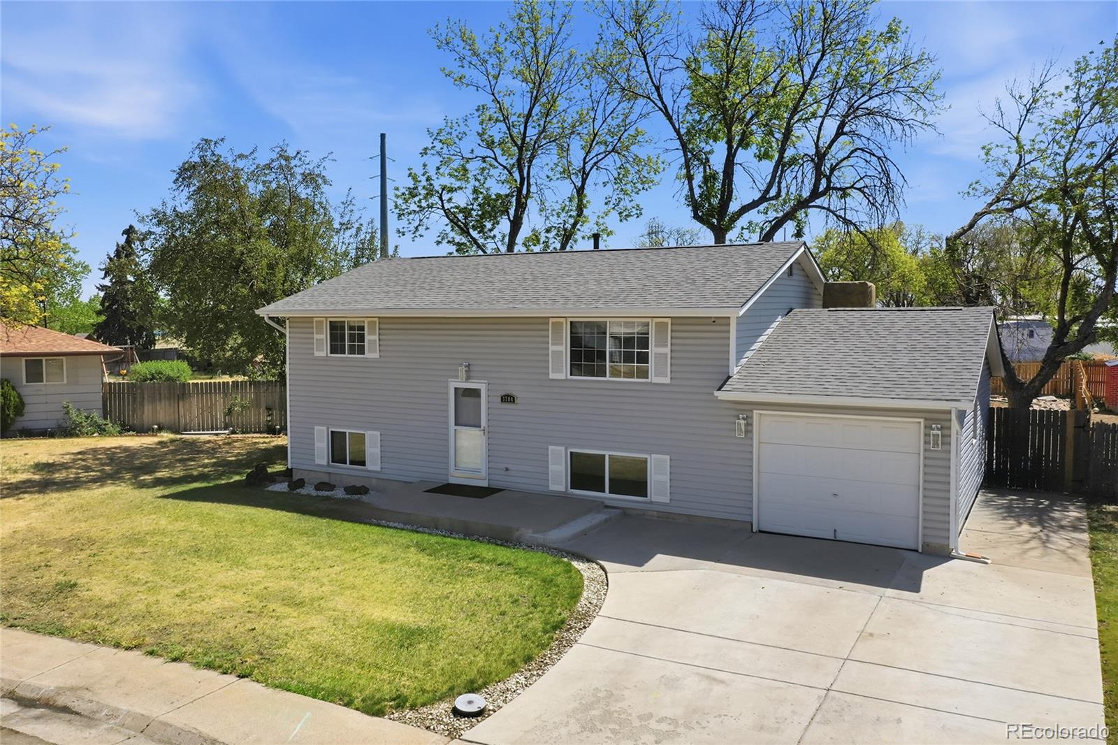 MLS Image #2 for 3704 e 88th circle,denver, Colorado