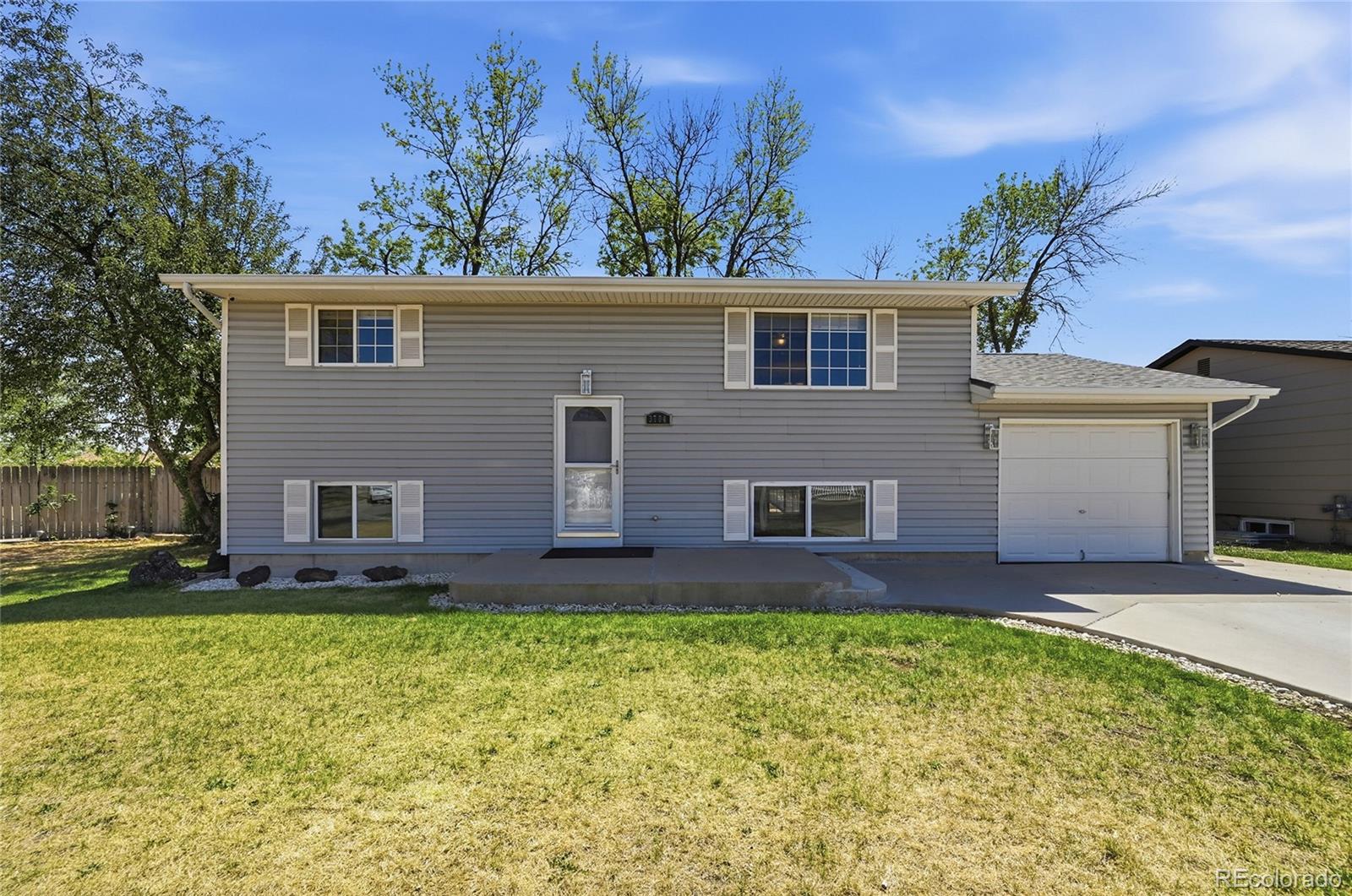MLS Image #3 for 3704 e 88th circle,denver, Colorado