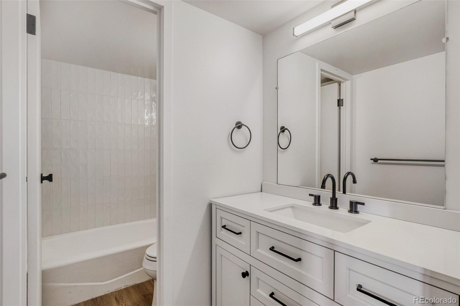 MLS Image #15 for 400 s lafayette street 1207,denver, Colorado