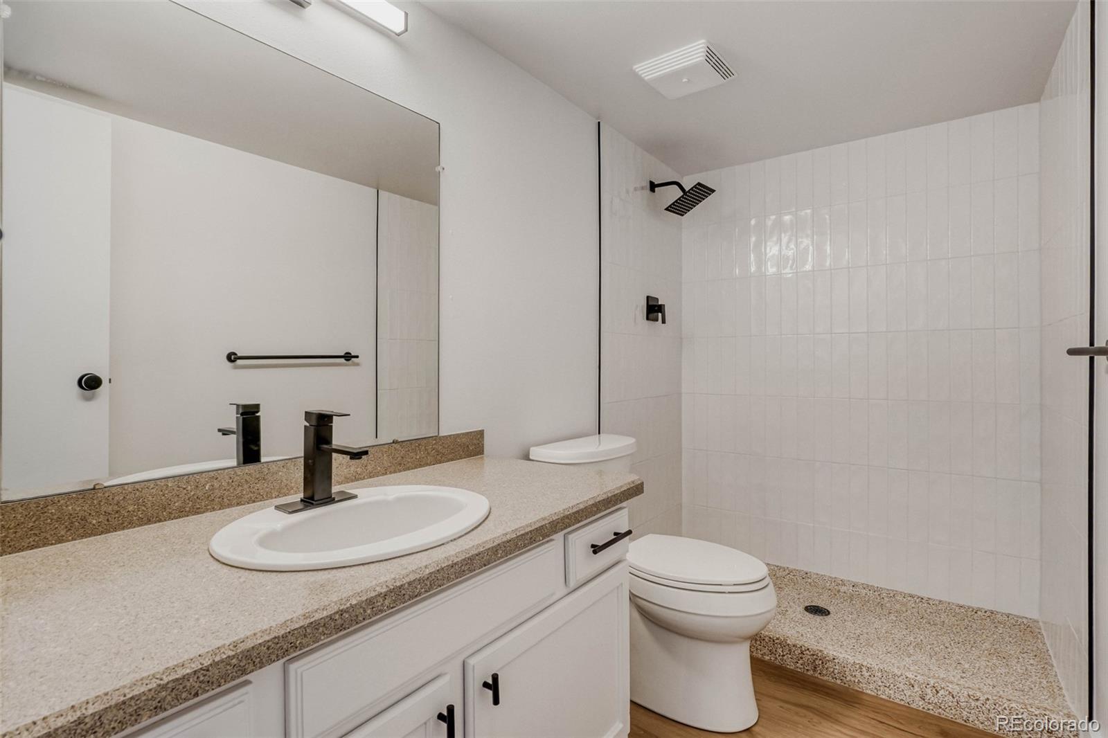 MLS Image #19 for 400 s lafayette street 1207,denver, Colorado