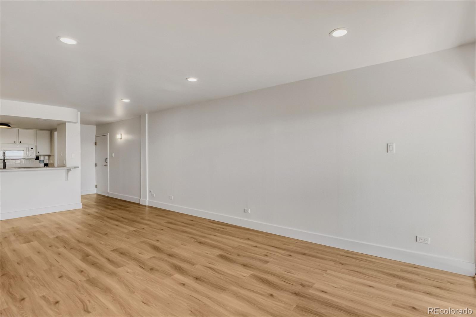MLS Image #5 for 400 s lafayette street 1207,denver, Colorado