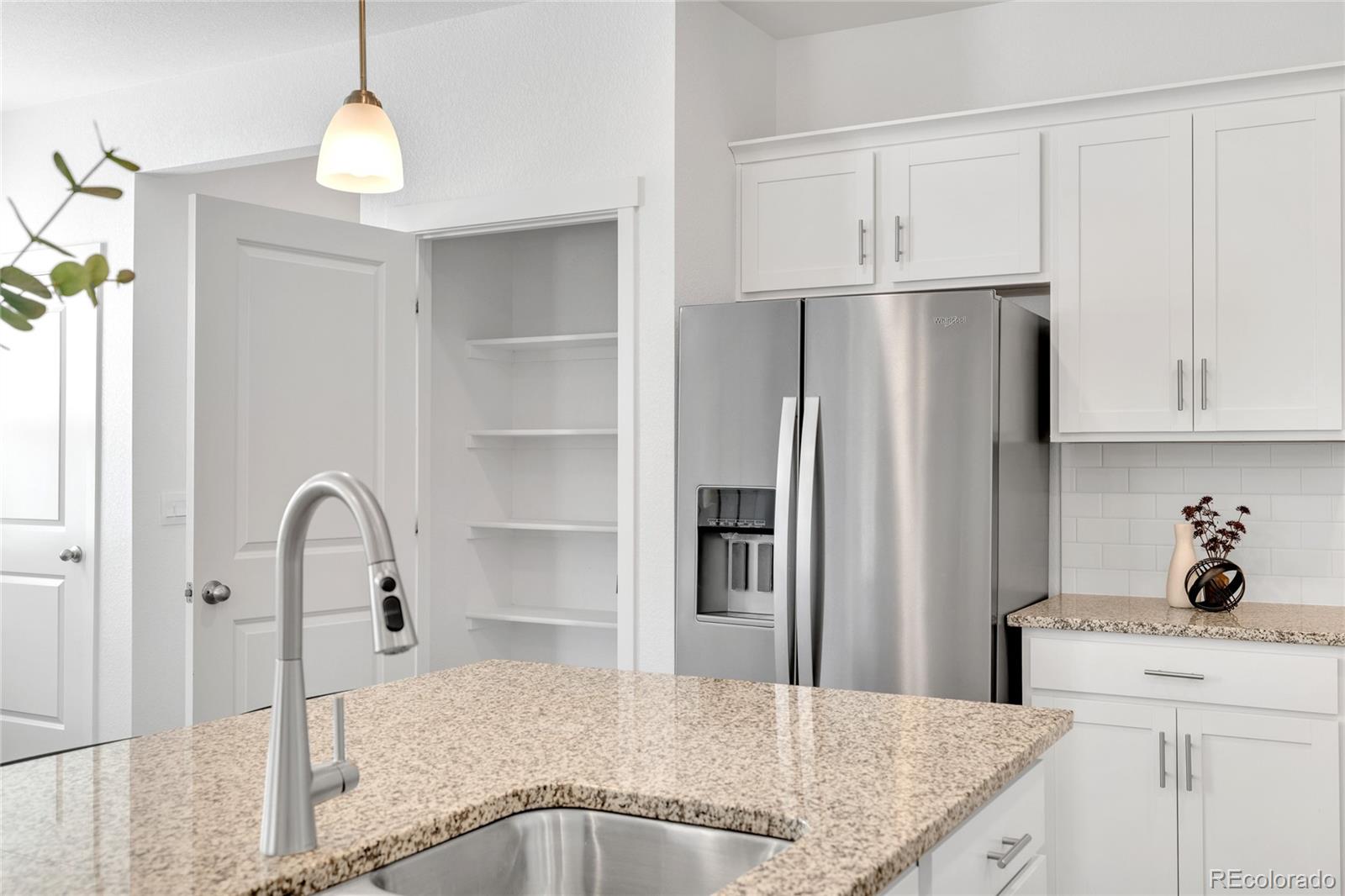 MLS Image #5 for 212 s uriah street,aurora, Colorado