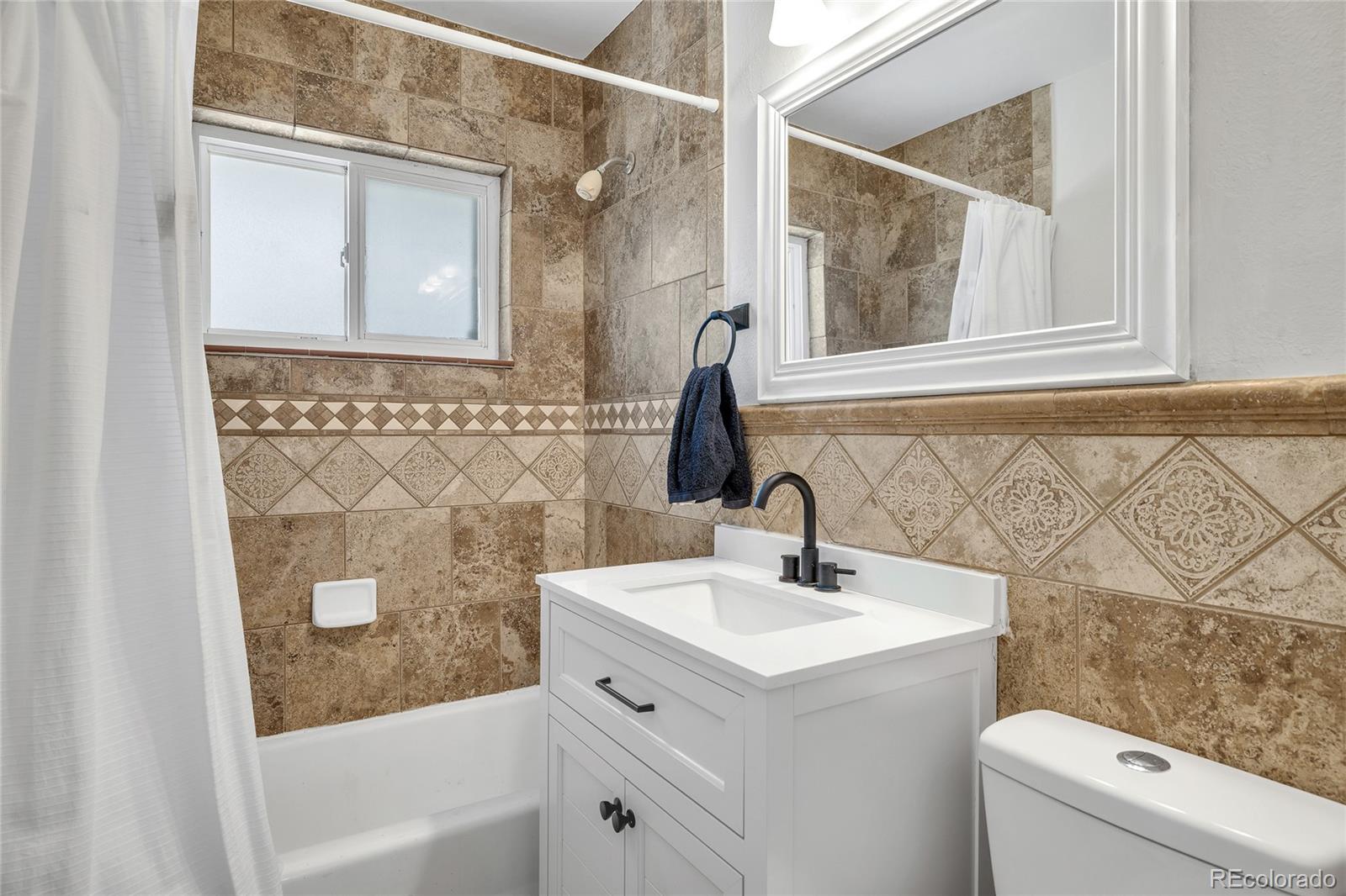 MLS Image #10 for 3435 s raleigh street,denver, Colorado