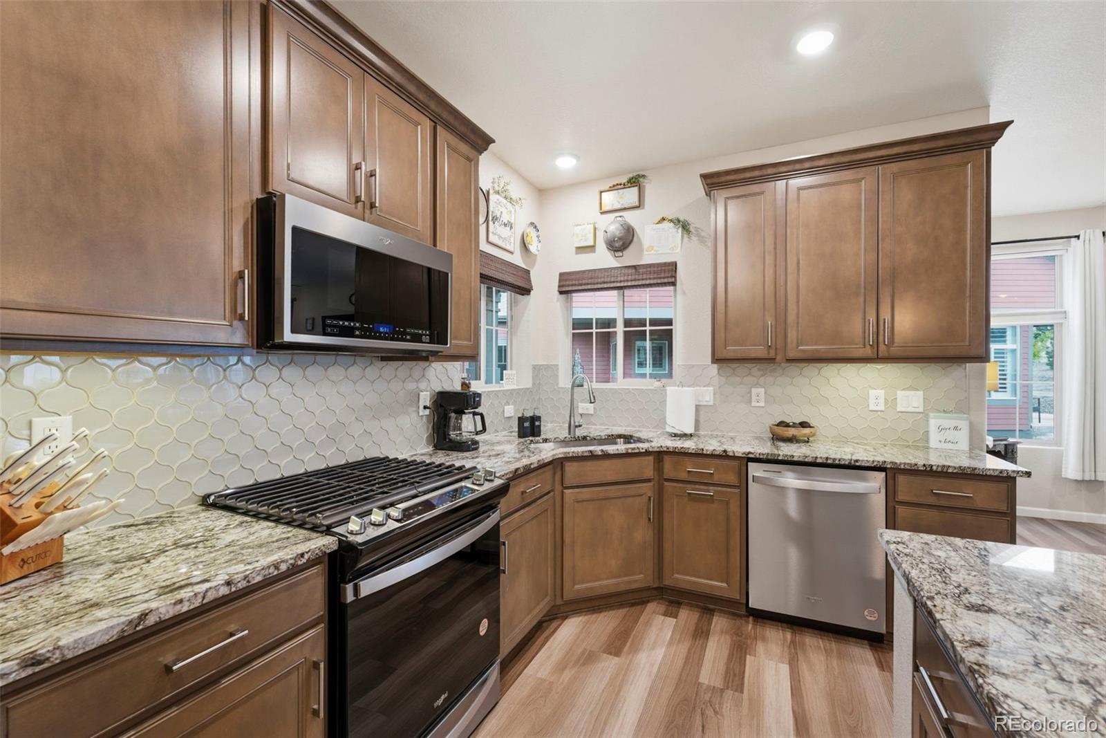MLS Image #10 for 12693  tamarac street,thornton, Colorado