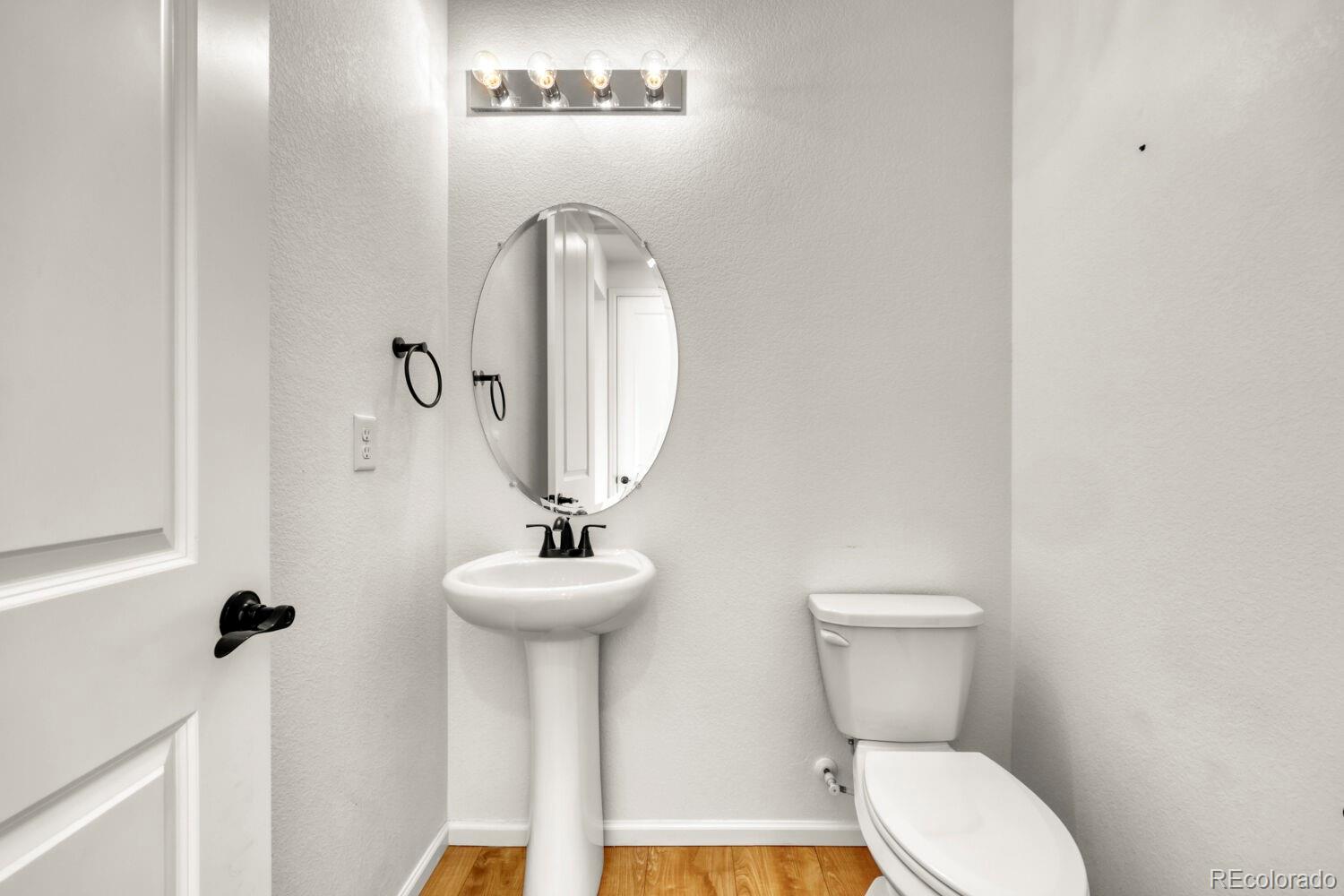 MLS Image #13 for 919 n undergrove way,aurora, Colorado